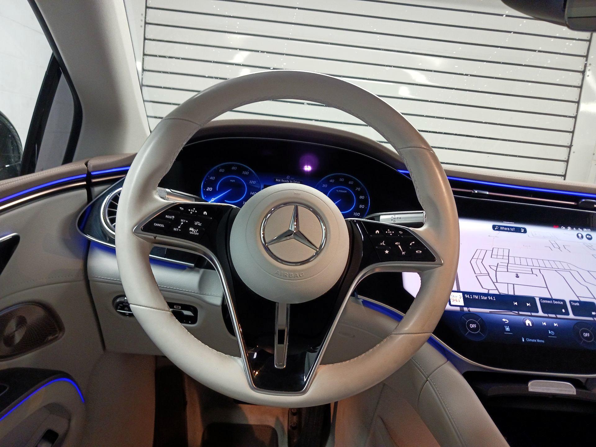 Thumbnail: 2023 Mercedes-Benz EQS - 10