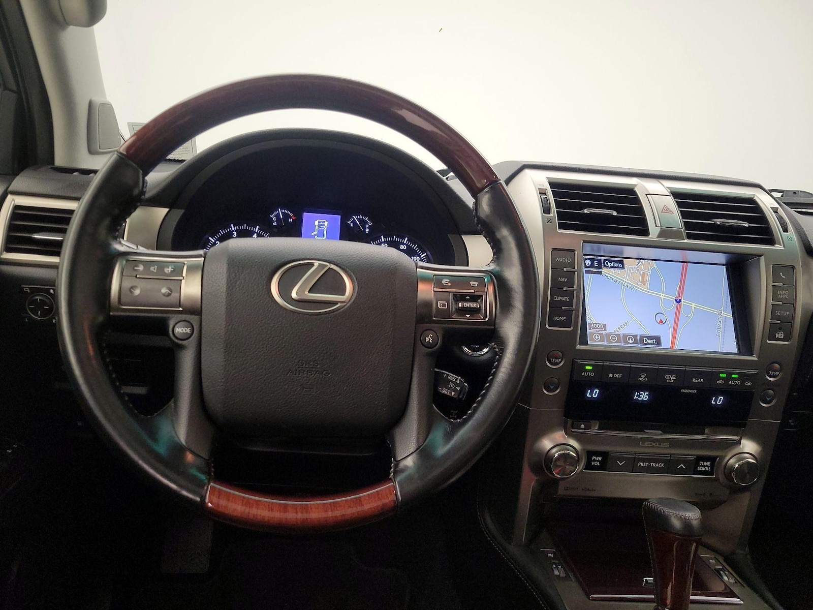 2017 Lexus GX Base - Photo 11