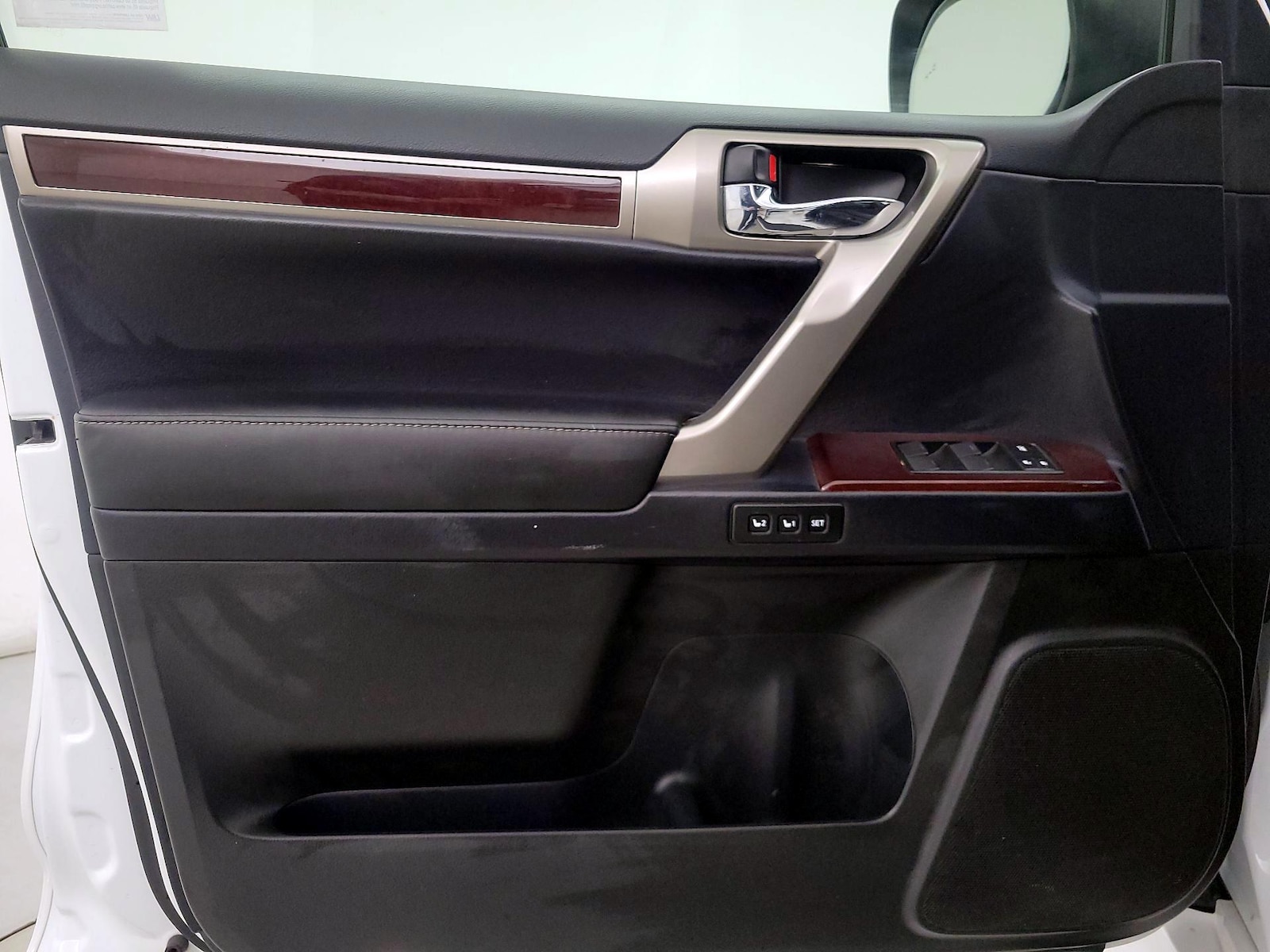 2017 Lexus GX Base - Photo 13