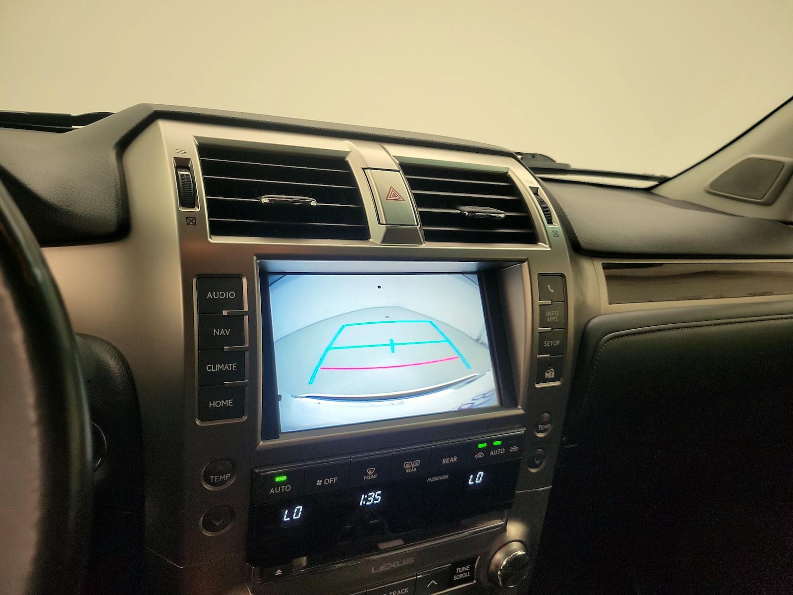 2017 Lexus GX Base - Photo 16