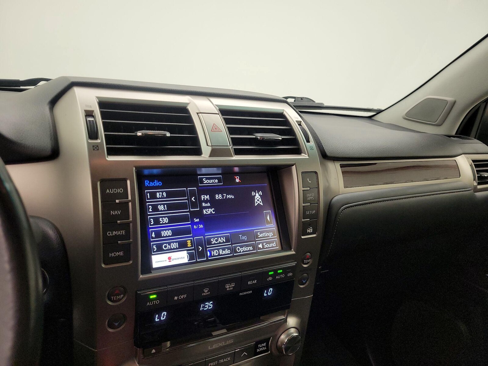 2017 Lexus GX Base - Photo 17