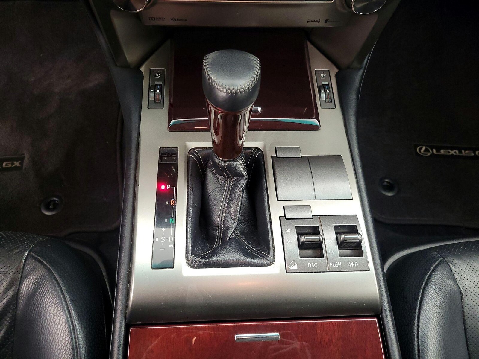 2017 Lexus GX Base - Photo 19