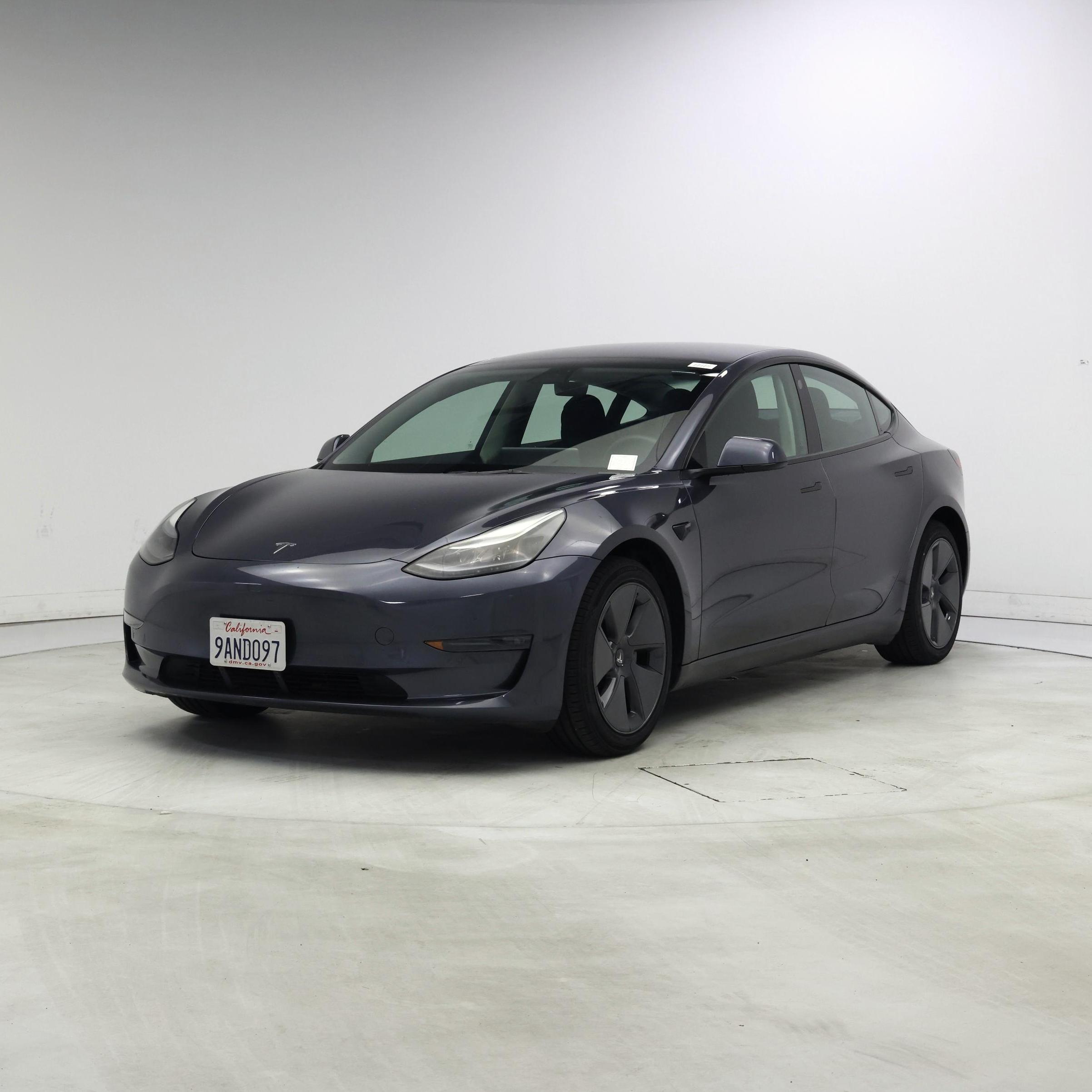Thumbnail: 2022 Tesla Model 3 - 4