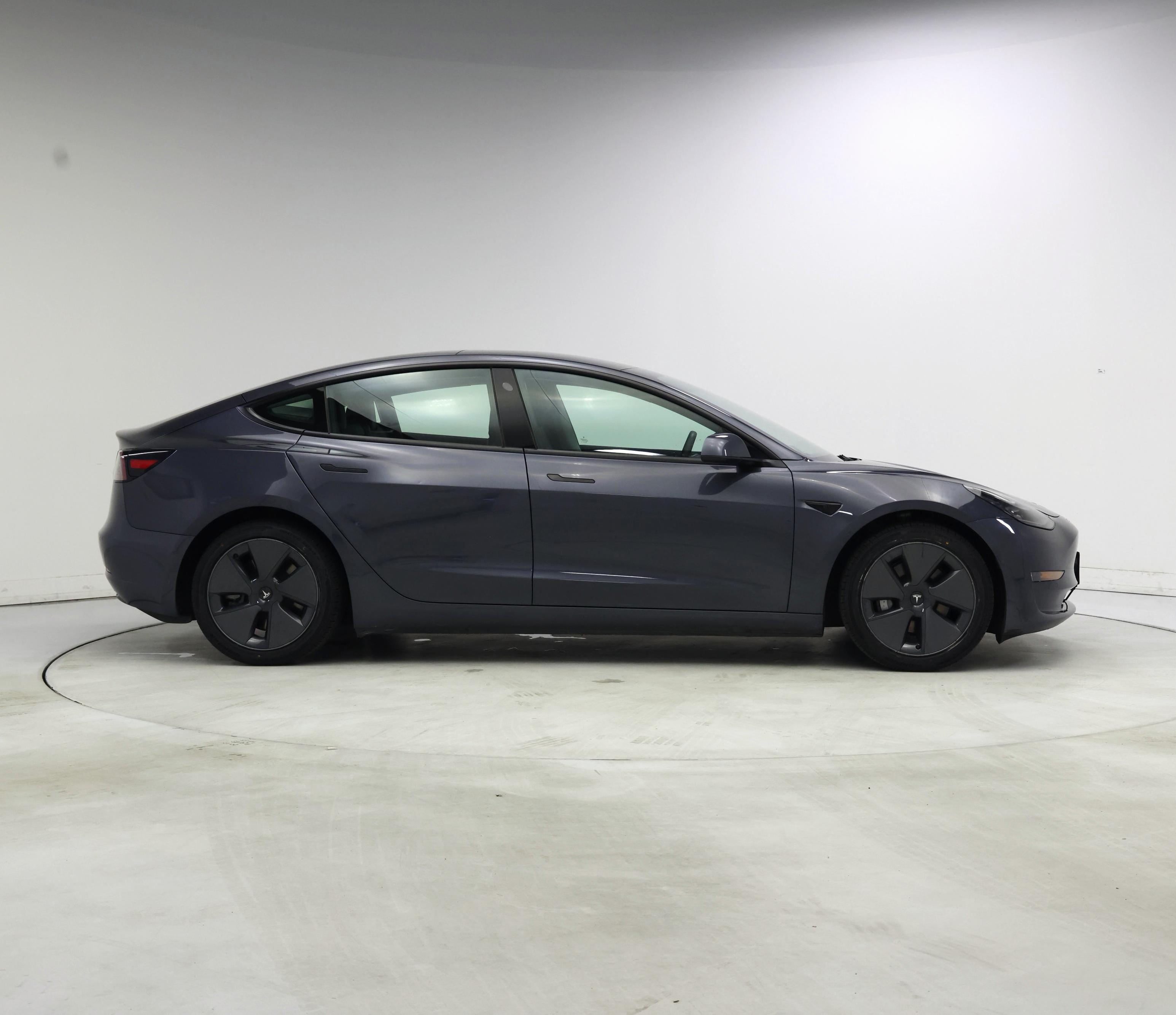 Thumbnail: 2022 Tesla Model 3 - 7