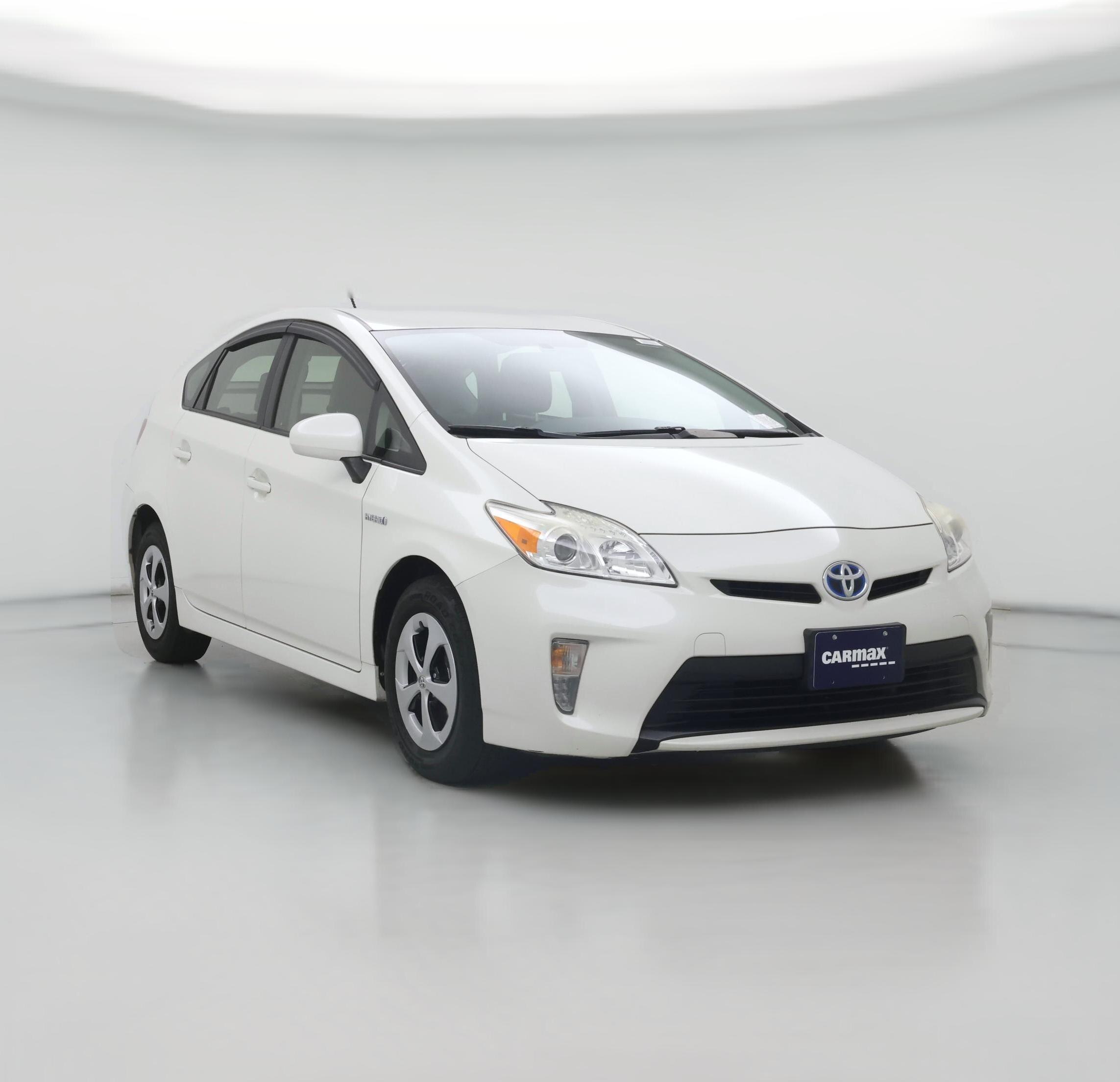 Thumbnail: 2015 Toyota Prius - 1