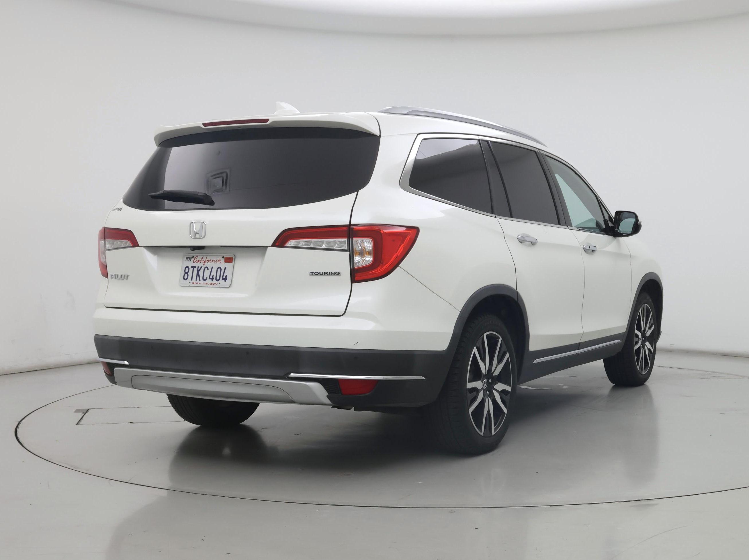 Thumbnail: 2019 Honda Pilot - 8