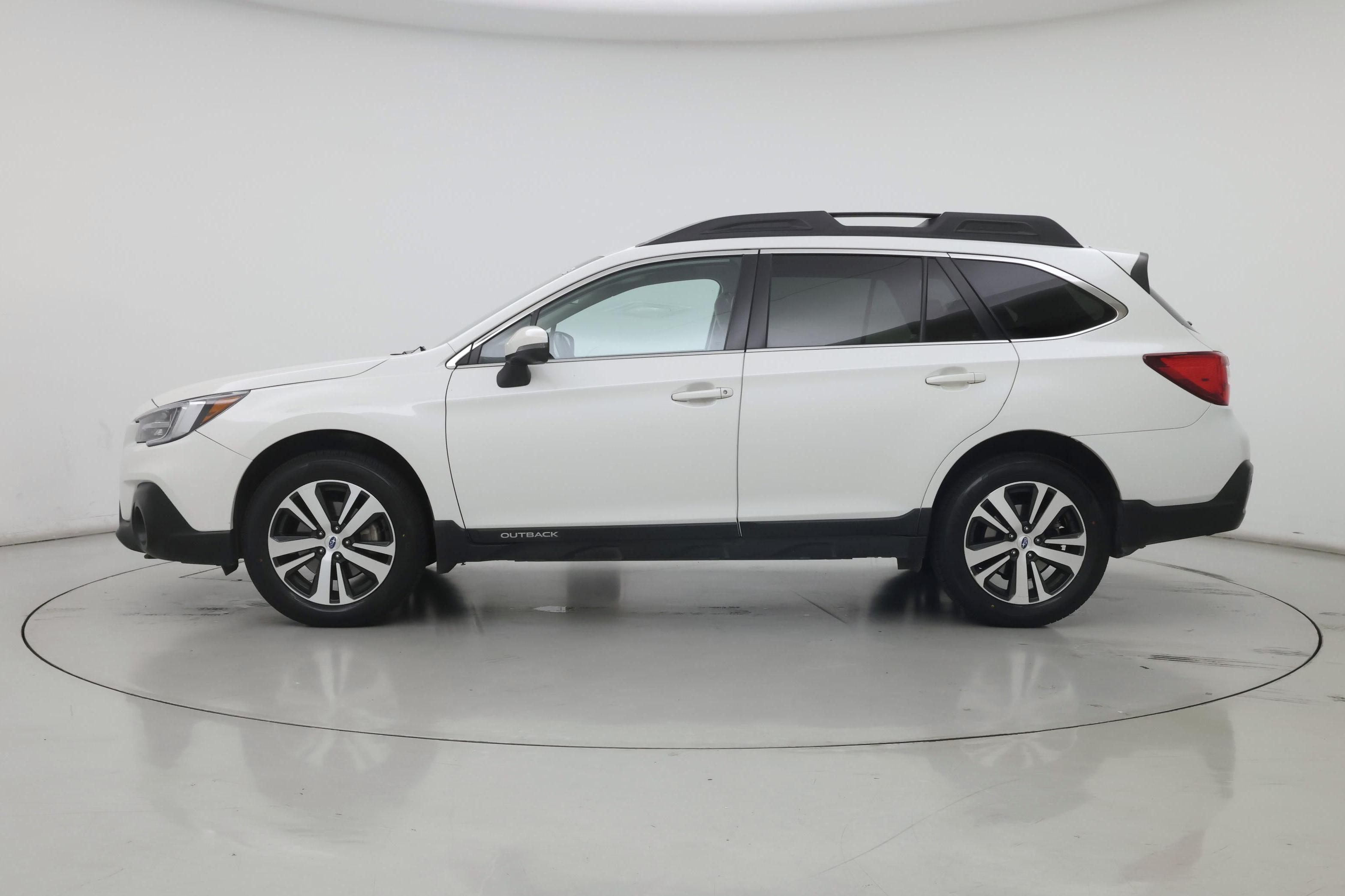 Thumbnail: 2019 Subaru Outback - 3