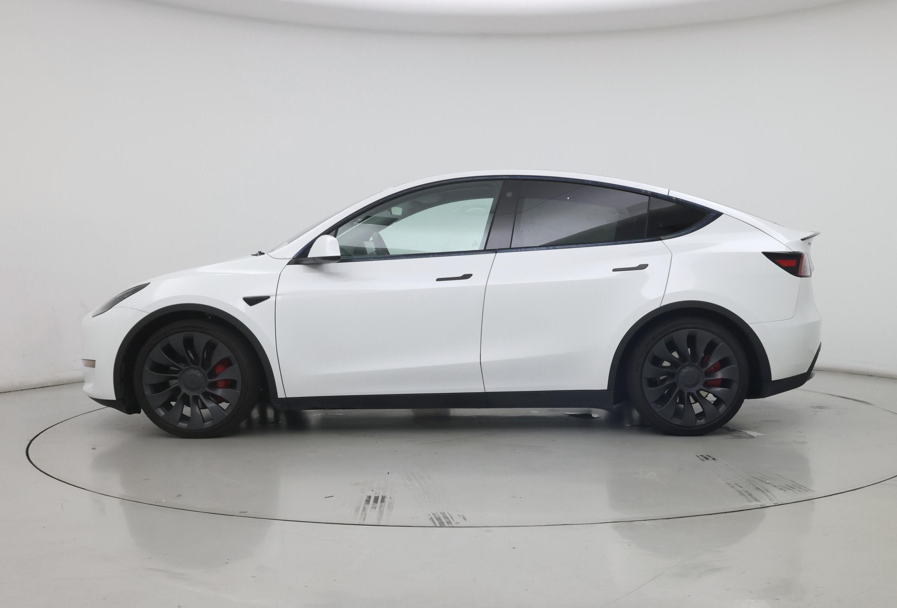 Thumbnail: 2023 Tesla Model Y - 3