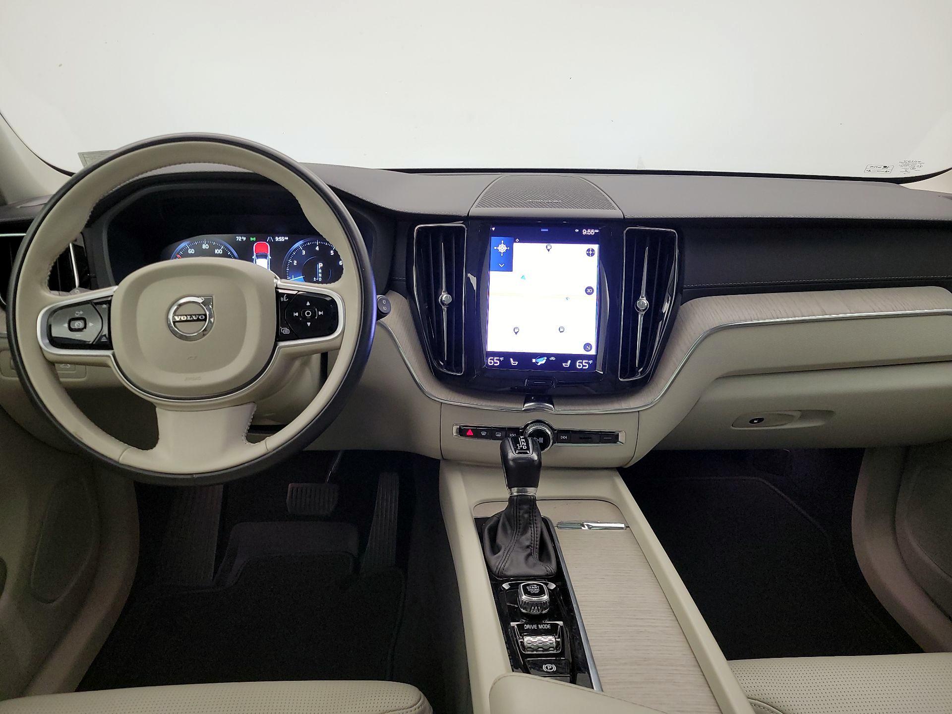 Thumbnail: 2021 Volvo XC60 - 9
