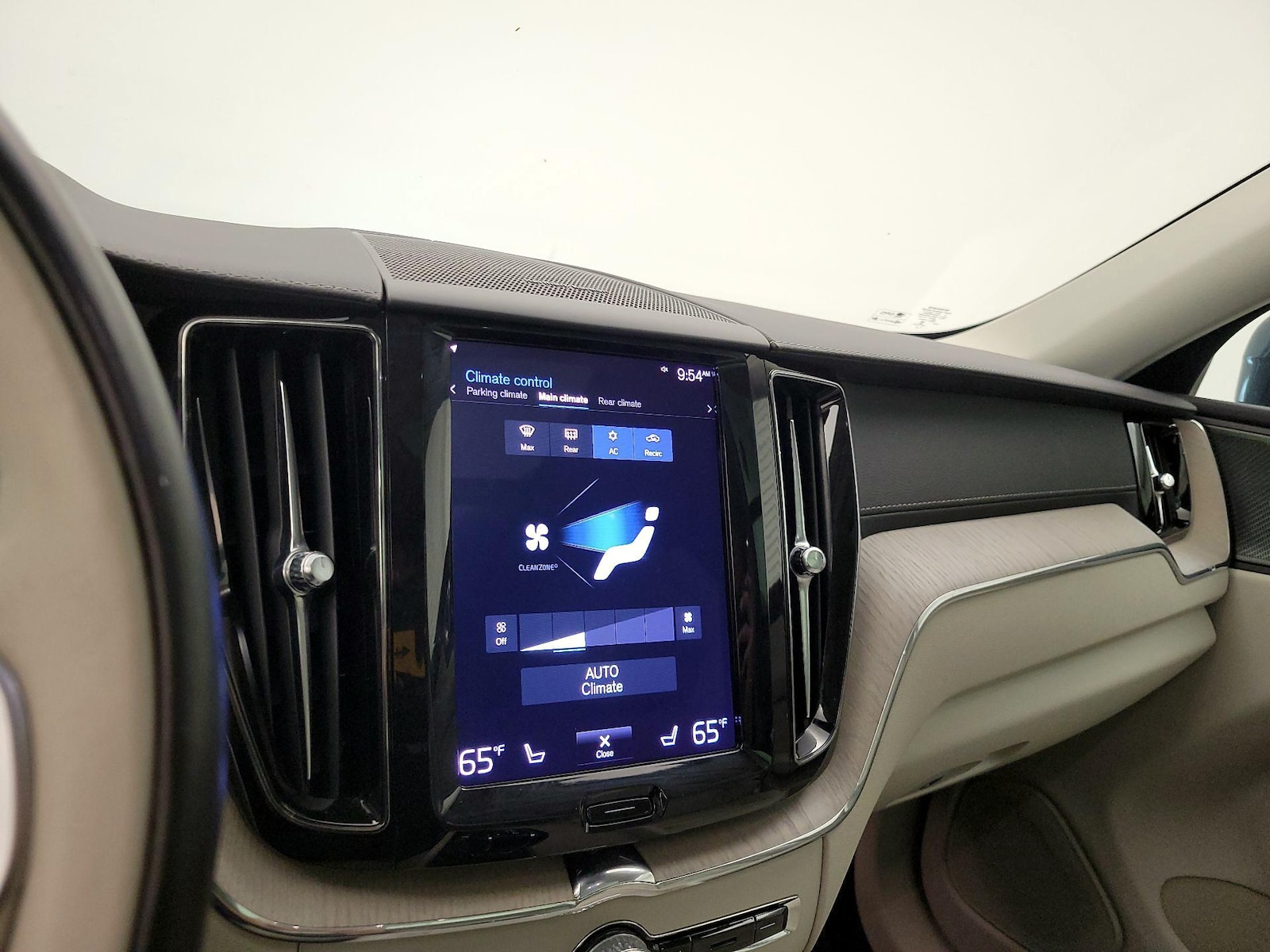2021 Volvo XC60 Inscription - Photo 18