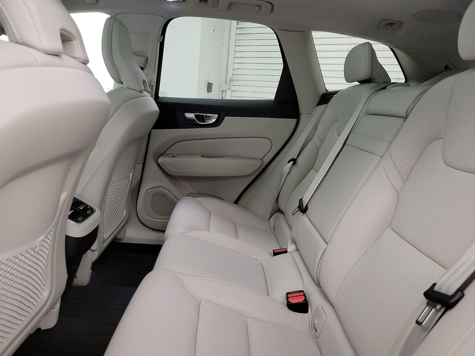 2021 Volvo XC60 Inscription - Photo 21