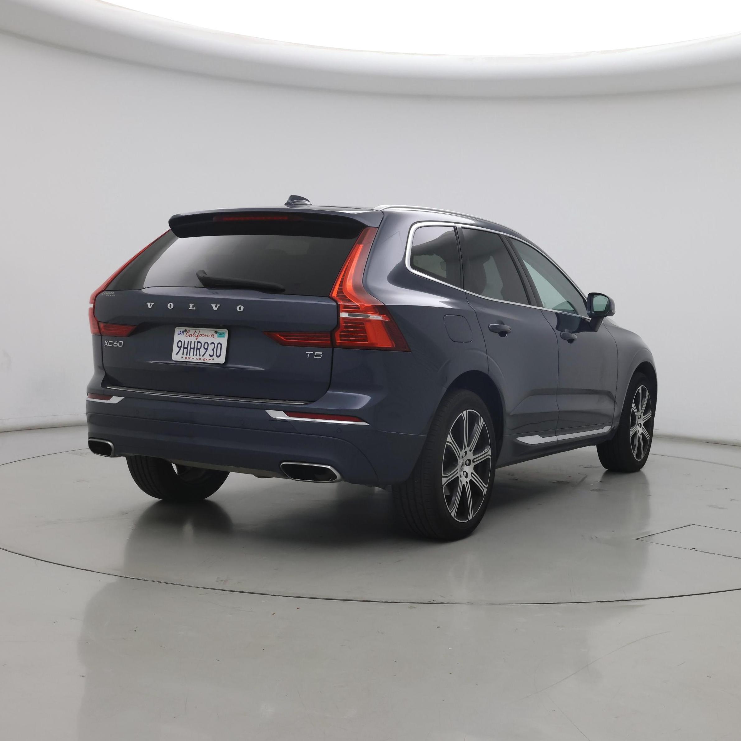 Thumbnail: 2021 Volvo XC60 - 8