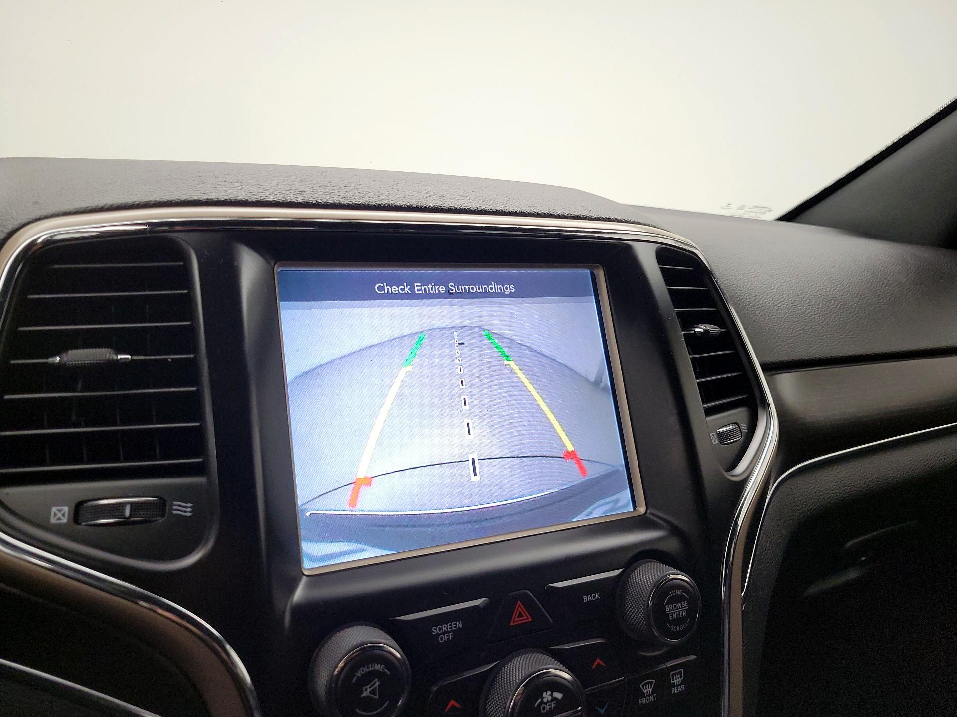 Thumbnail: 2014 Jeep Grand Cherokee - 15