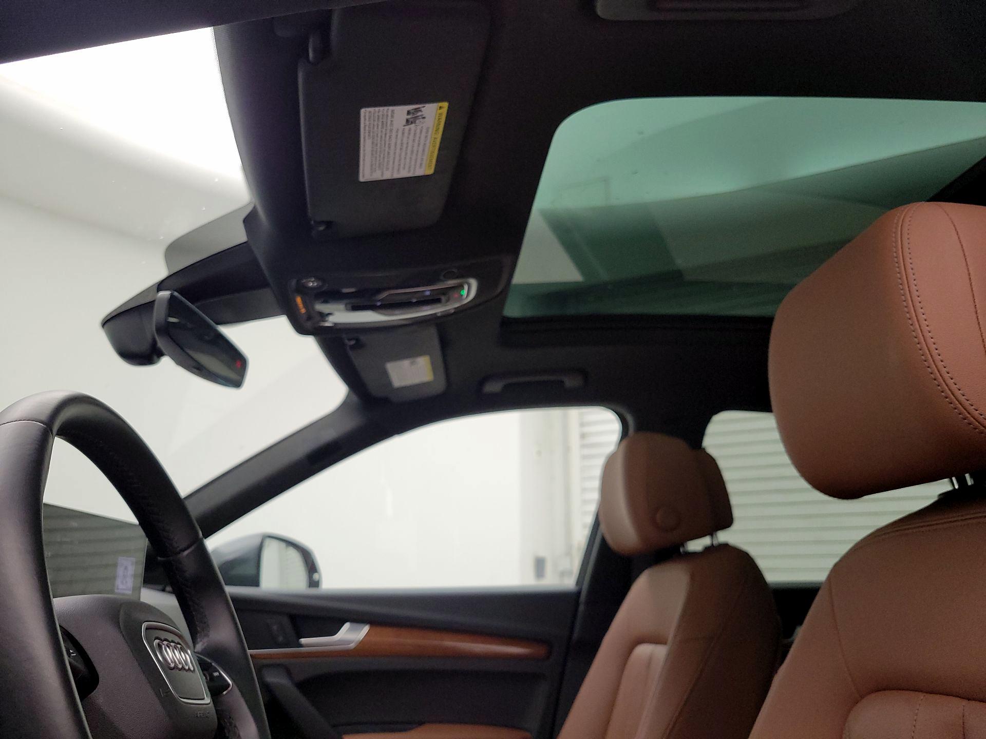 Thumbnail: 2022 Audi Q5 - 19