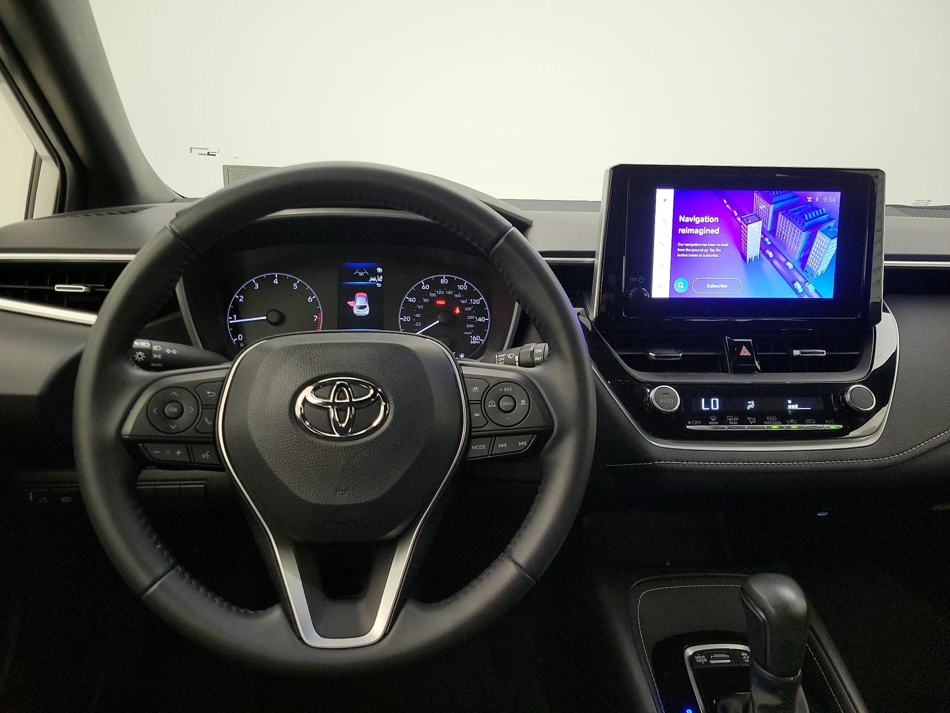 Thumbnail: 2023 Toyota Corolla - 10