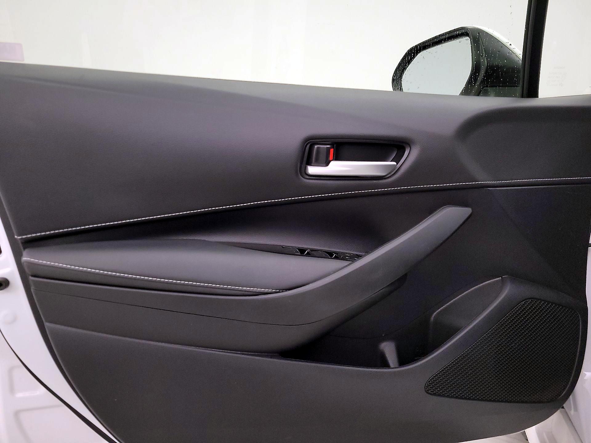 Thumbnail: 2023 Toyota Corolla - 12