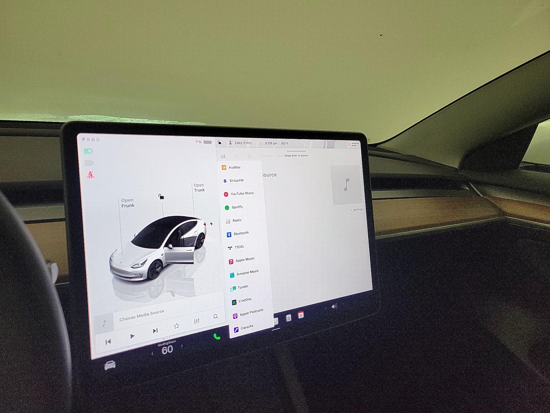 Thumbnail: 2023 Tesla Model 3 - 15