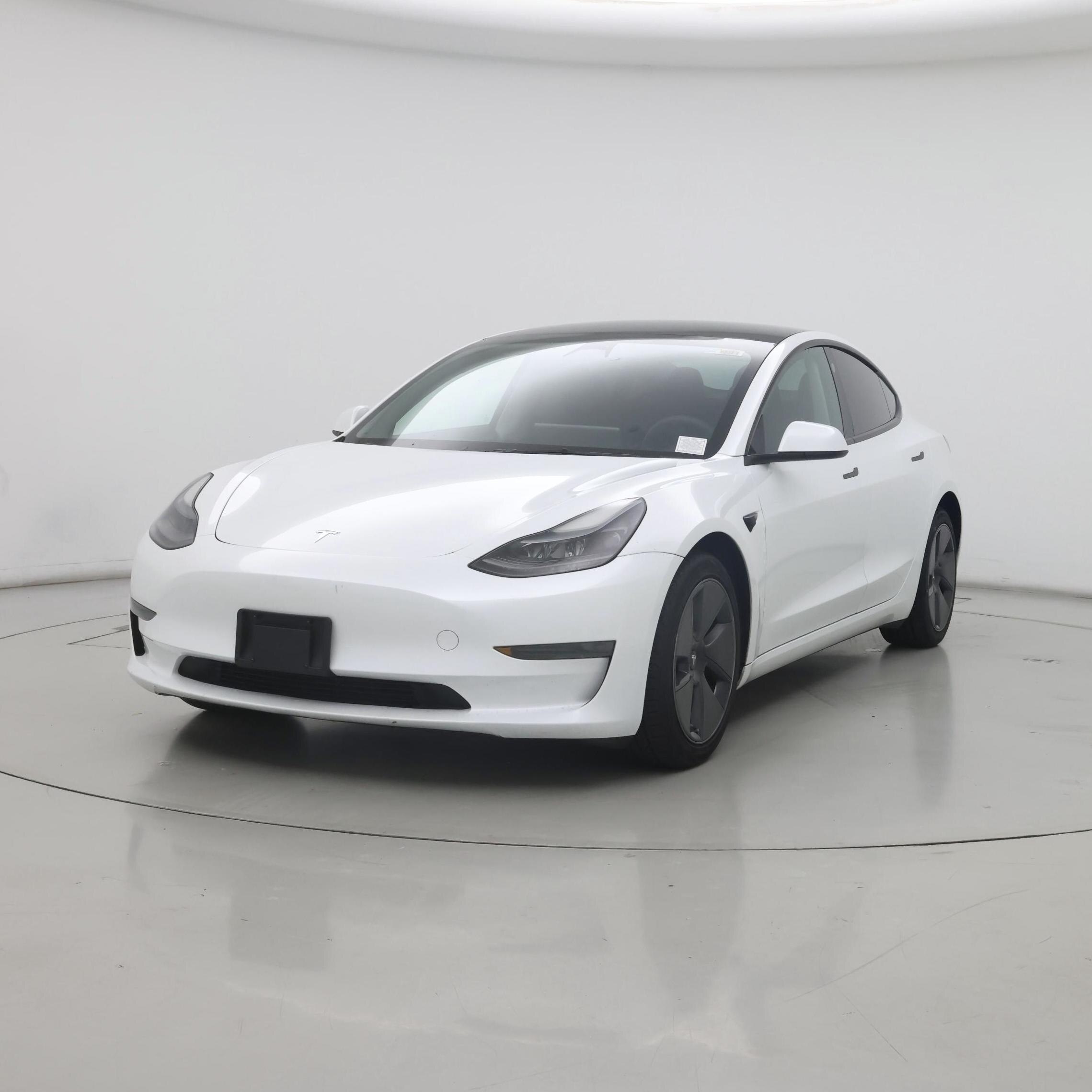 Thumbnail: 2023 Tesla Model 3 - 4