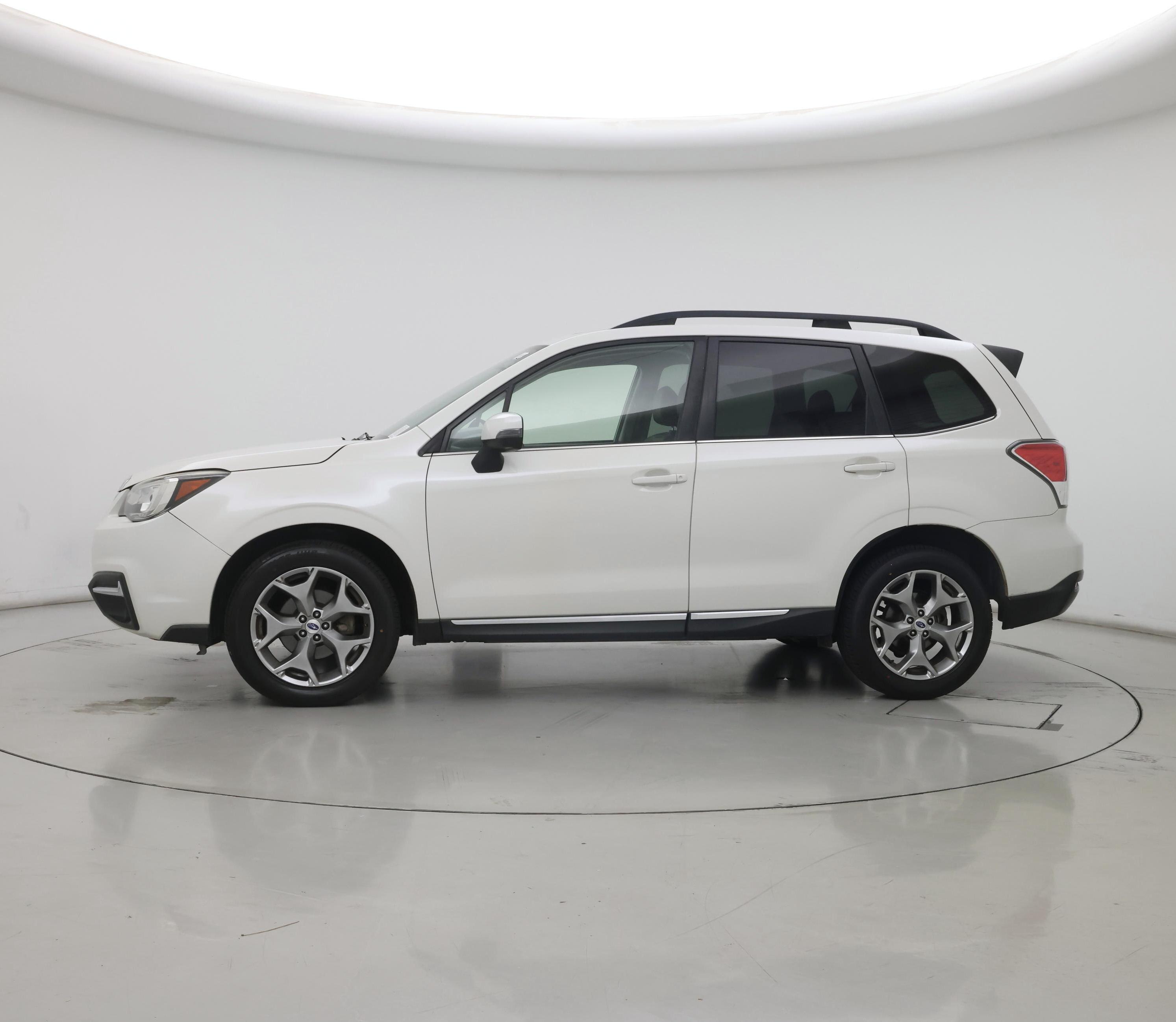 Thumbnail: 2017 Subaru Forester - 3