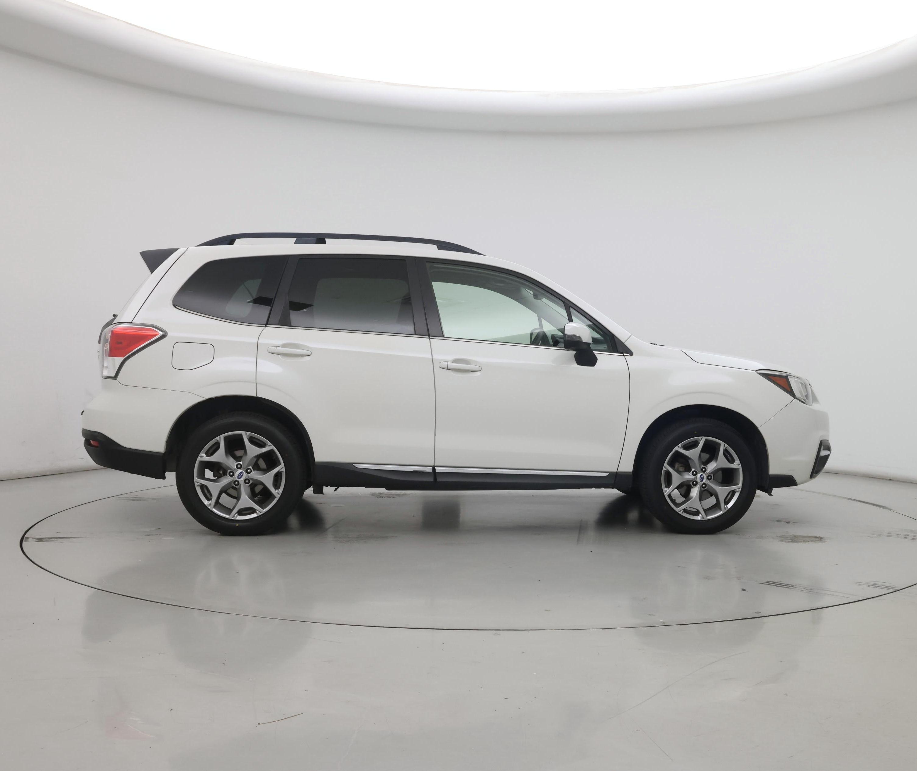Thumbnail: 2017 Subaru Forester - 7