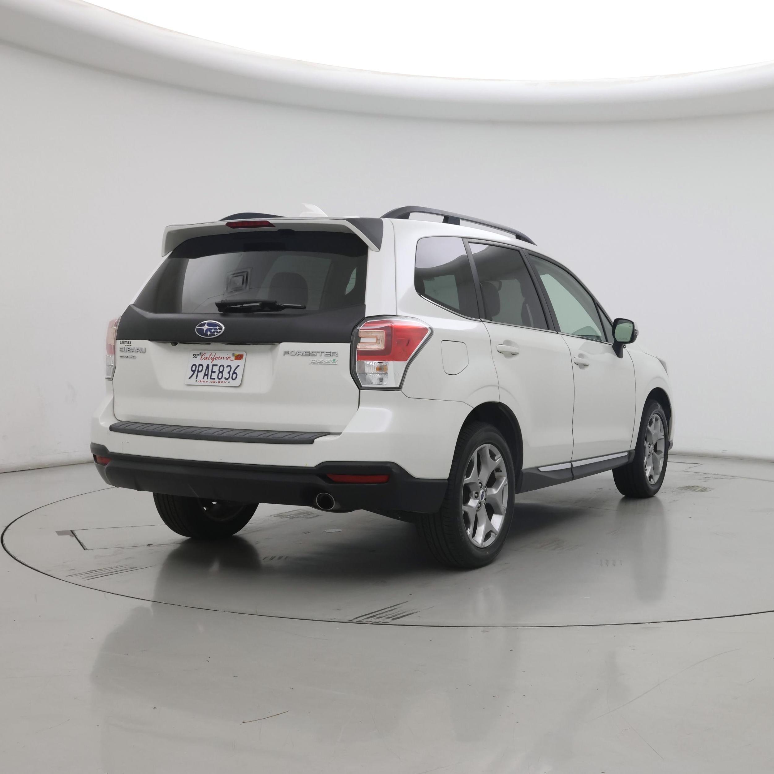 Thumbnail: 2017 Subaru Forester - 8
