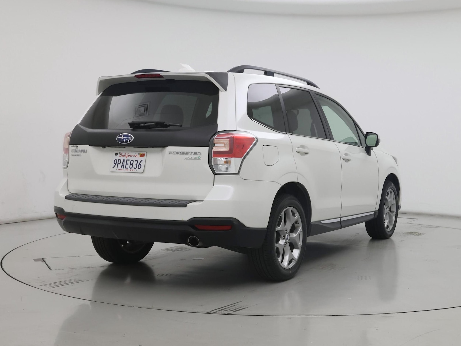 2017 Subaru Forester Touring - Photo 9