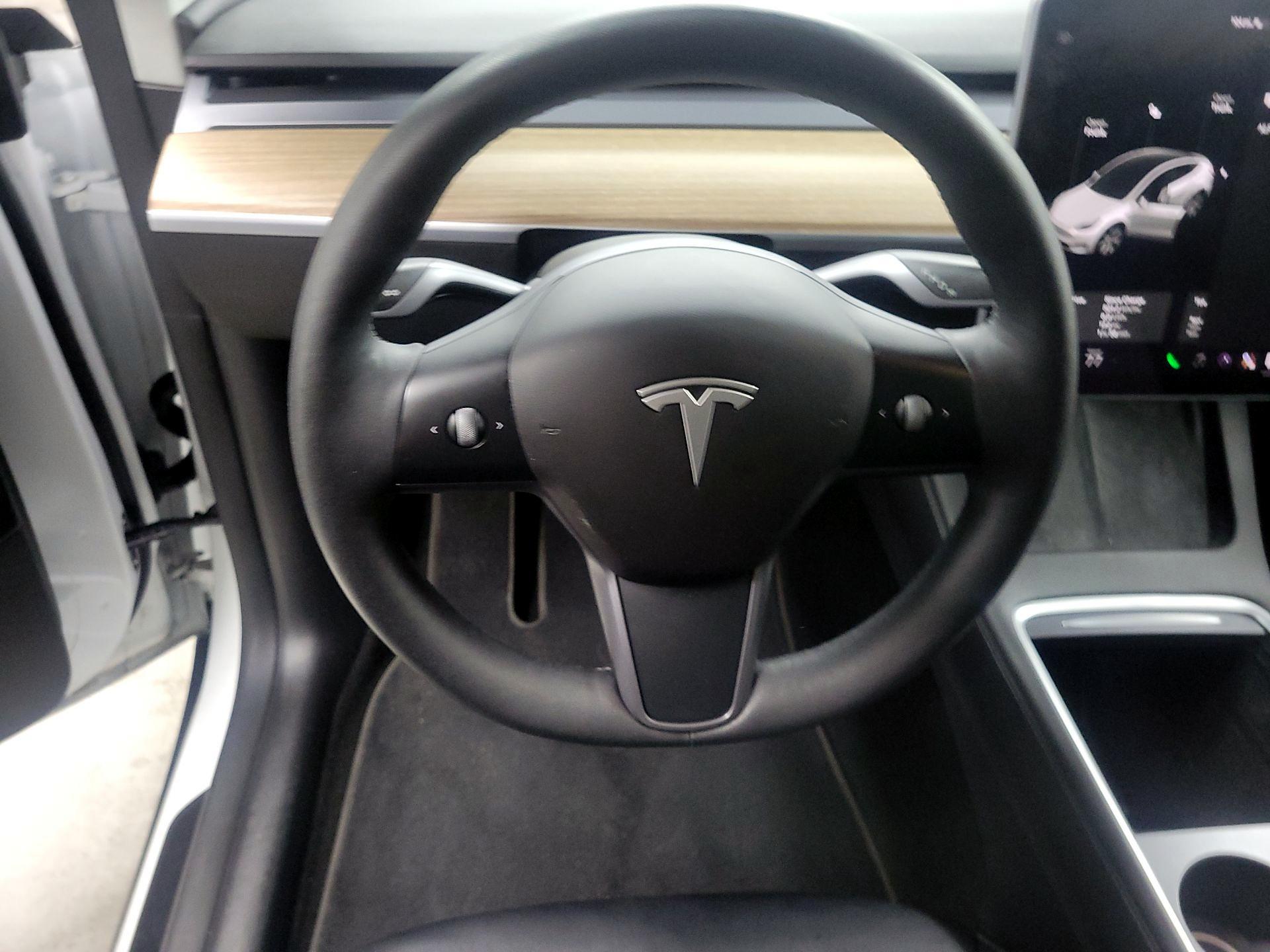 Thumbnail: 2021 Tesla Model Y - 10