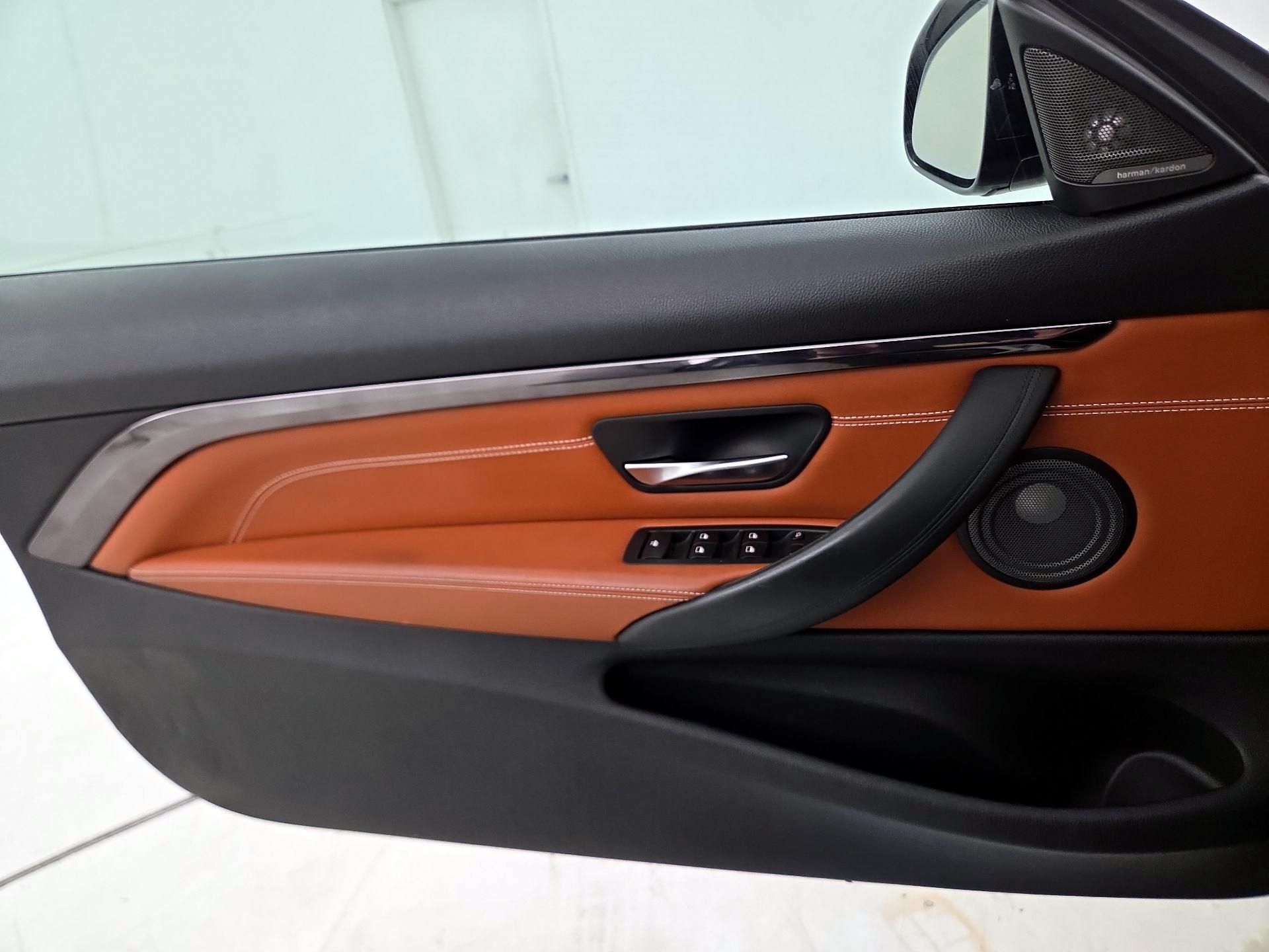 Thumbnail: 2016 BMW M4 - 12
