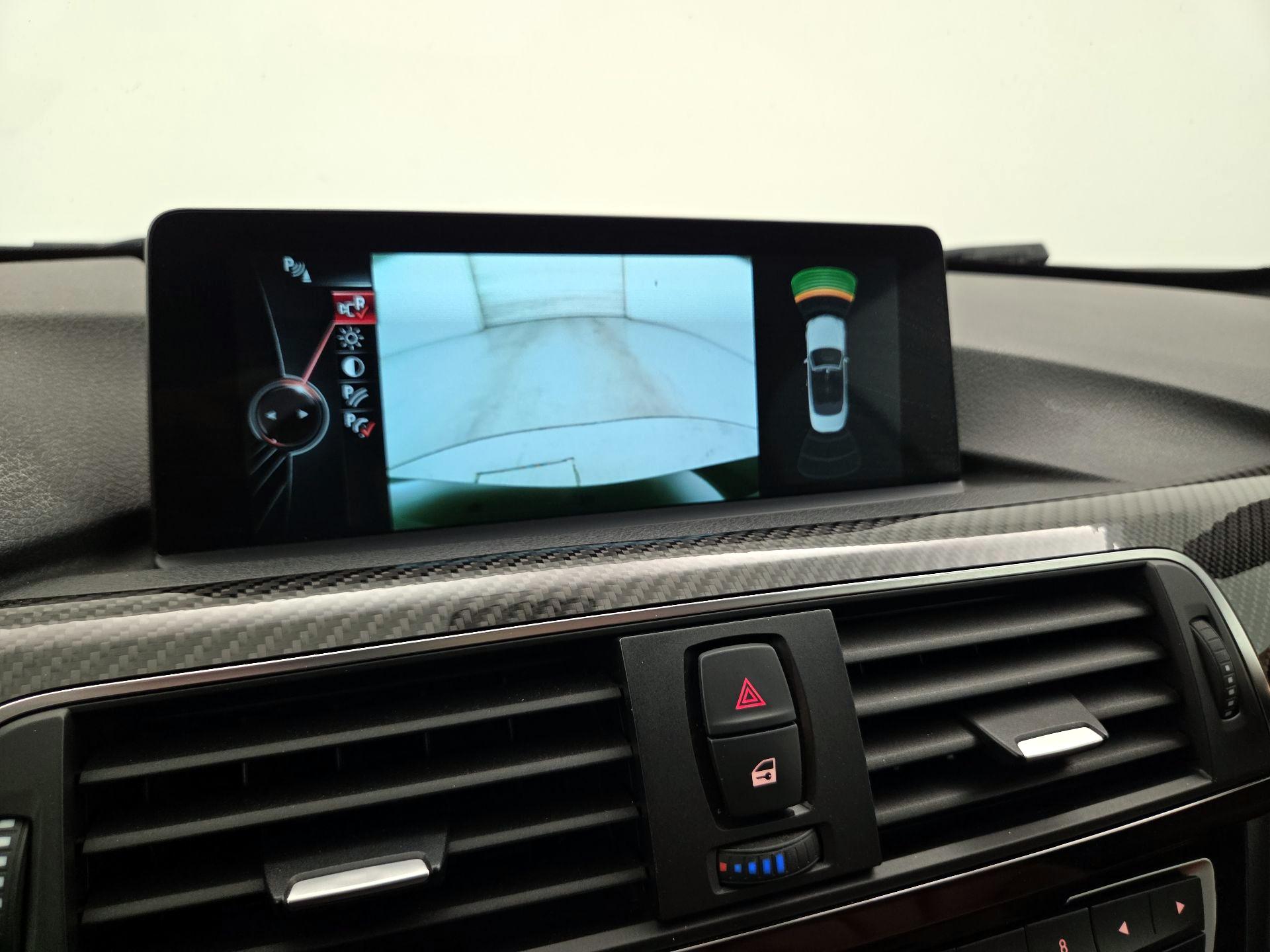 Thumbnail: 2016 BMW M4 - 15