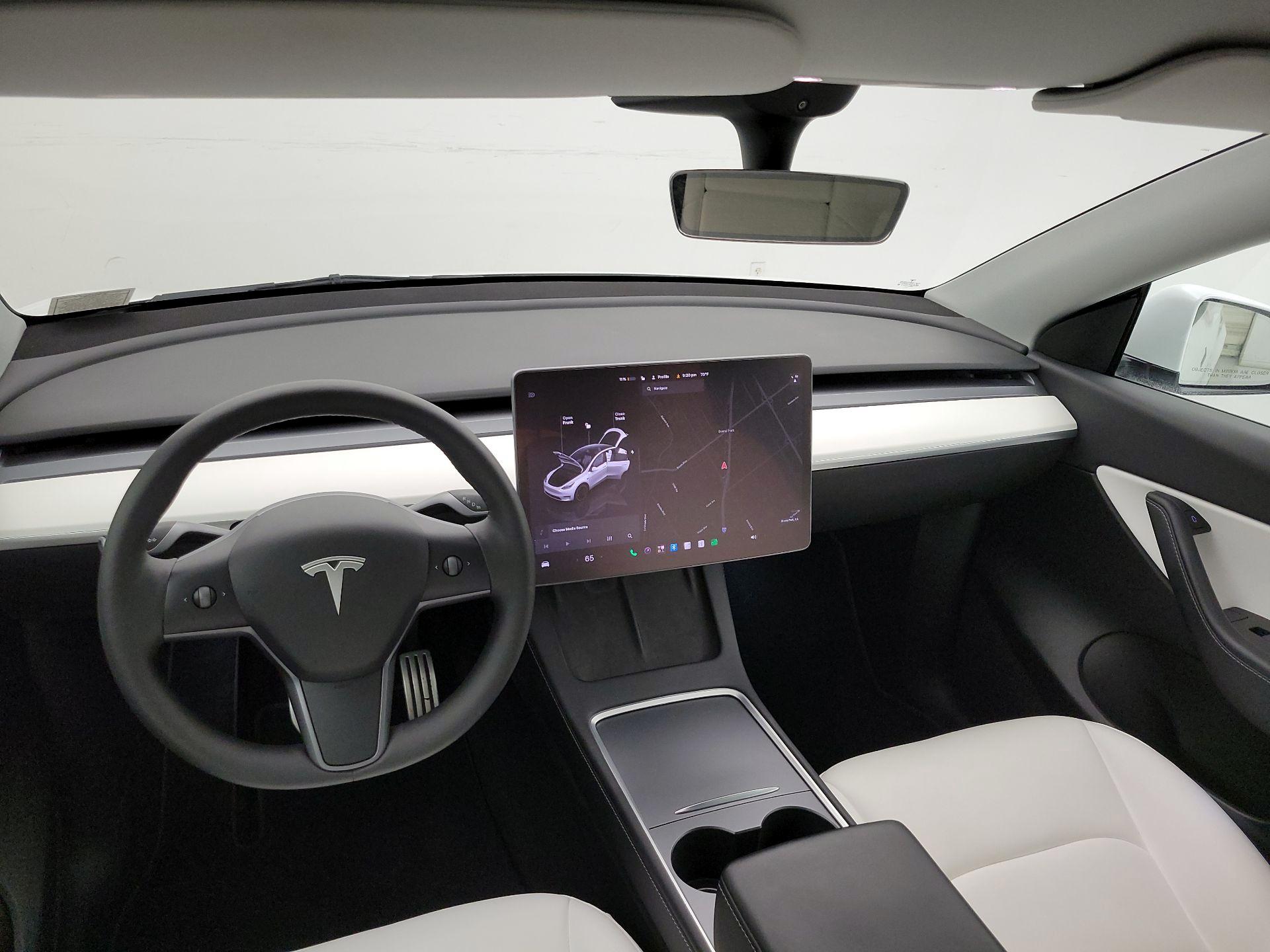 Thumbnail: 2022 Tesla Model Y - 9