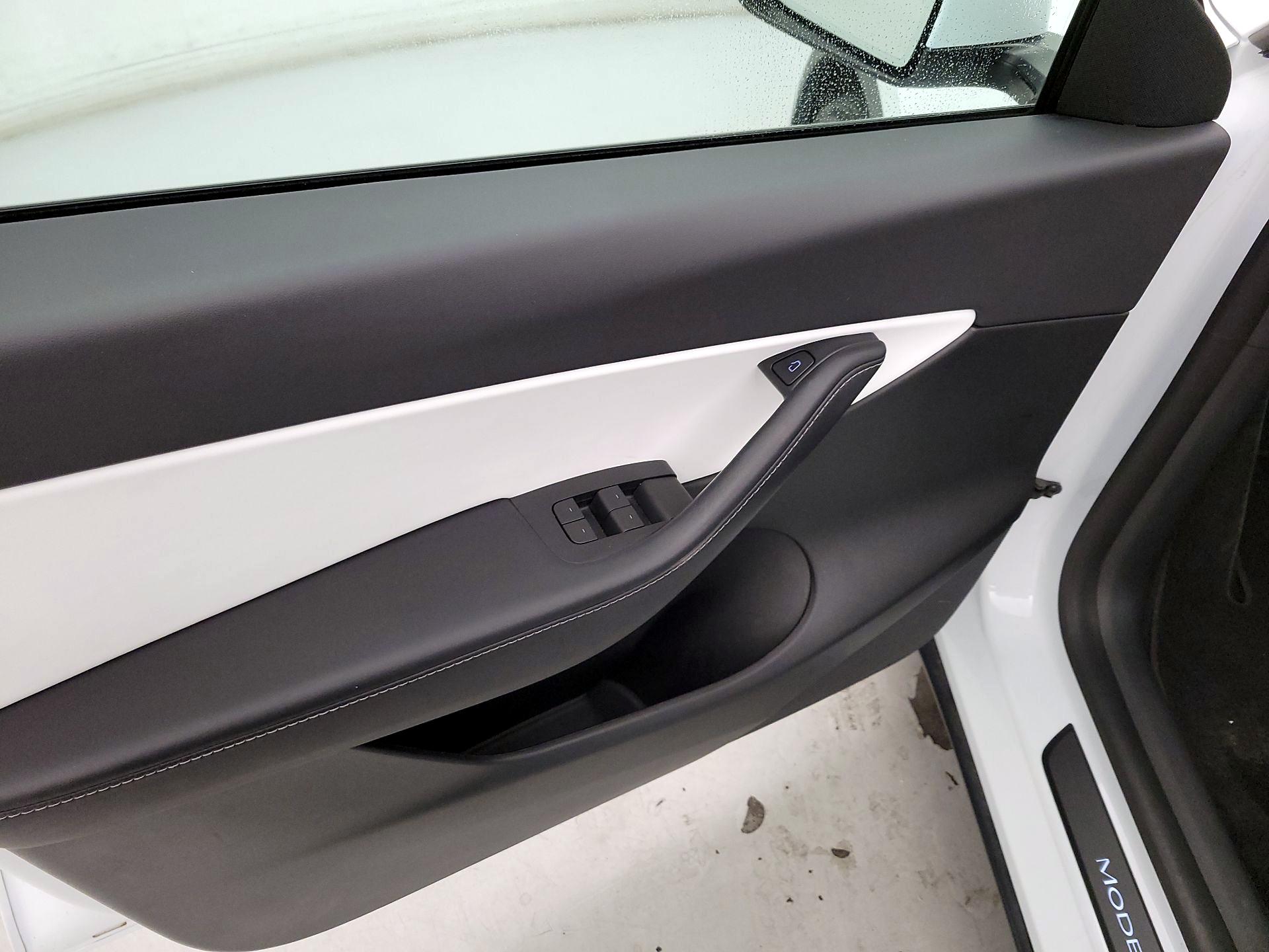 Thumbnail: 2022 Tesla Model Y - 12