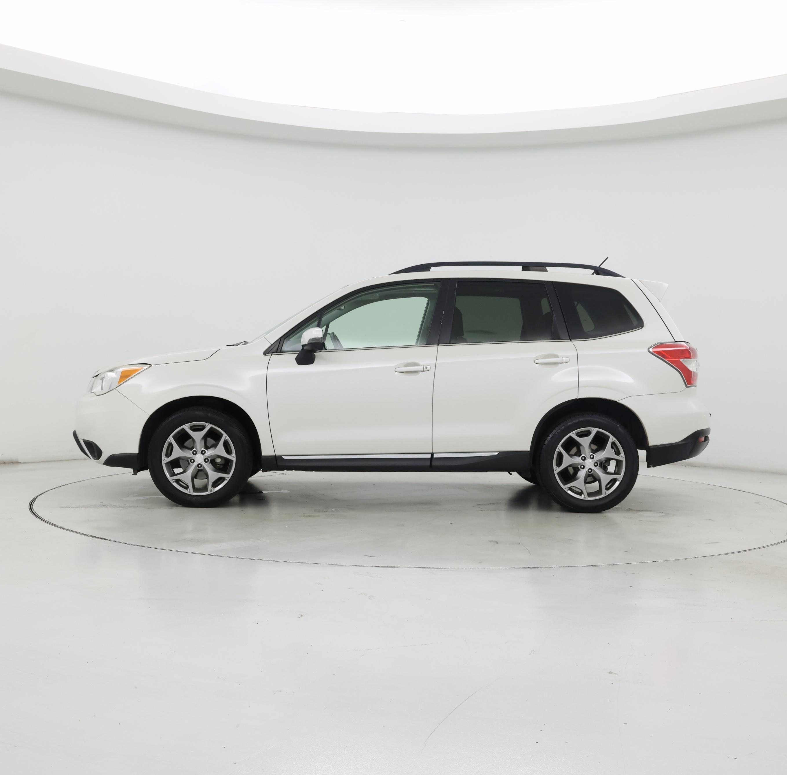Thumbnail: 2015 Subaru Forester - 3
