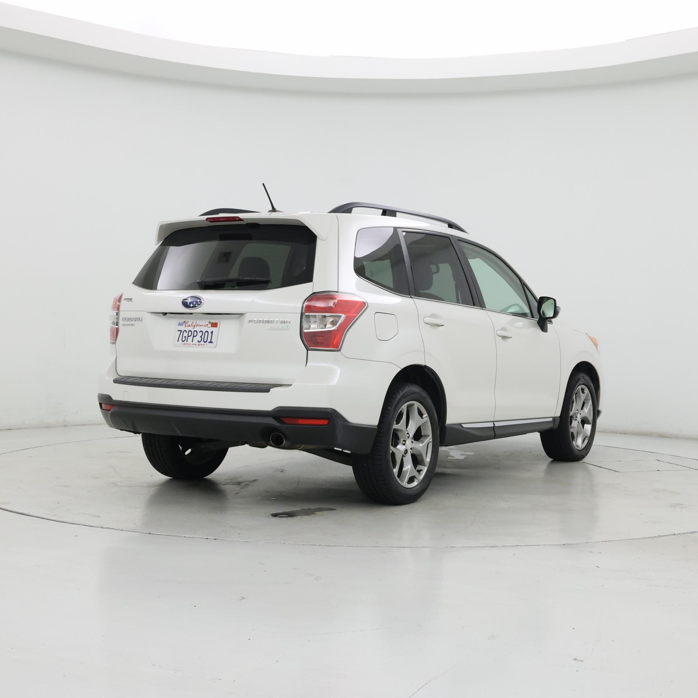 Thumbnail: 2015 Subaru Forester - 8