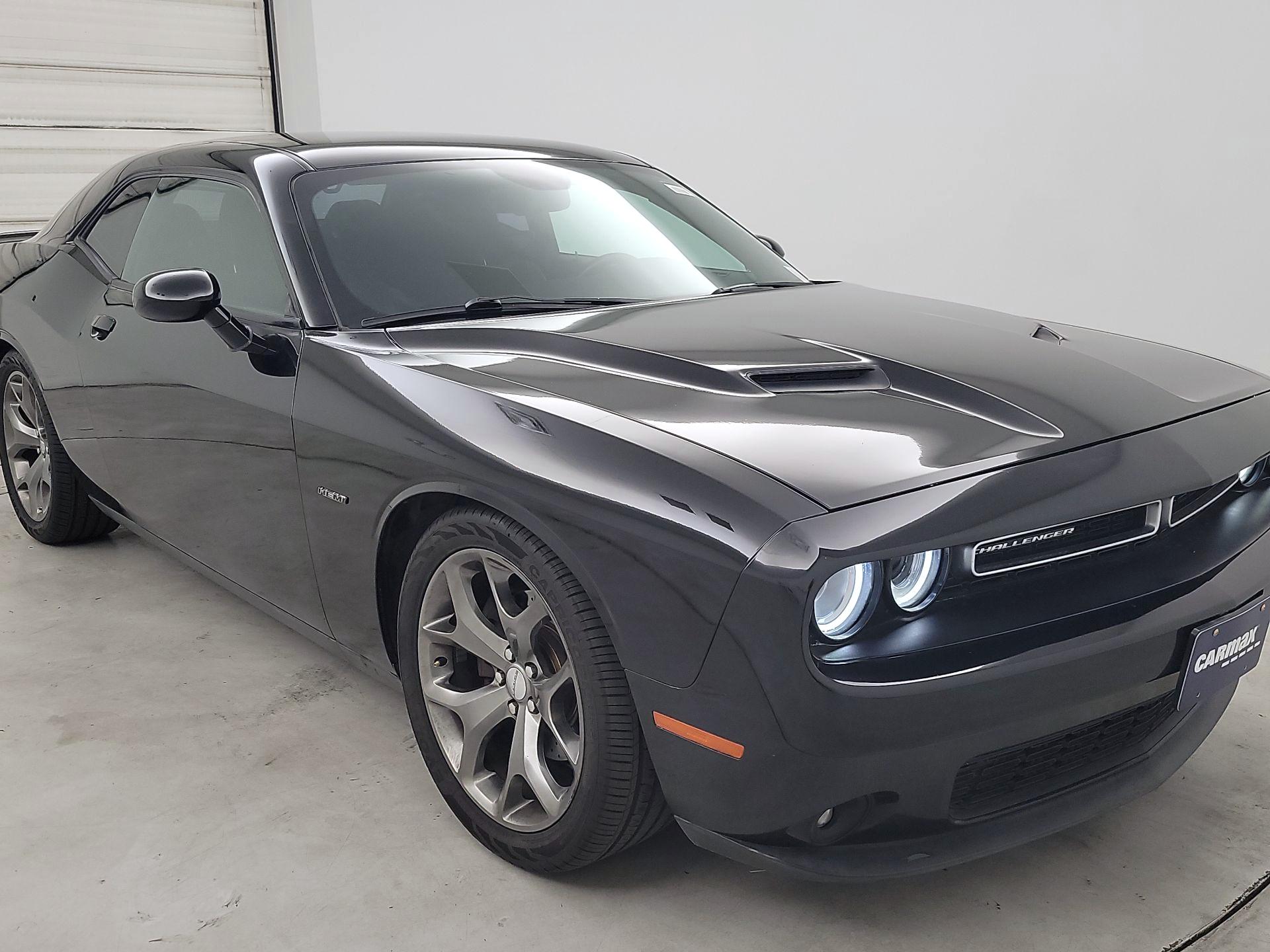 Thumbnail: 2016 Dodge Challenger - 1