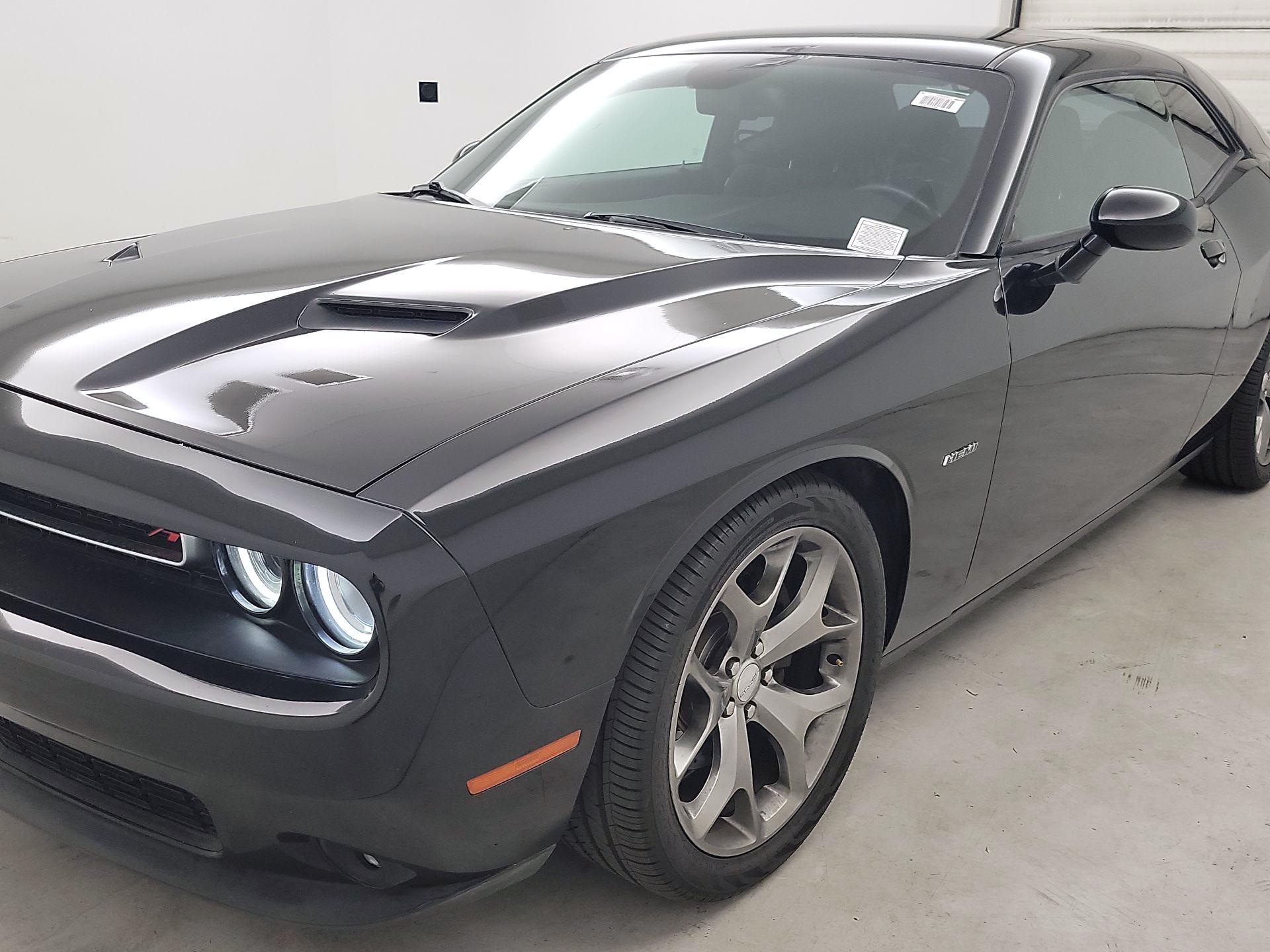 Thumbnail: 2016 Dodge Challenger - 3