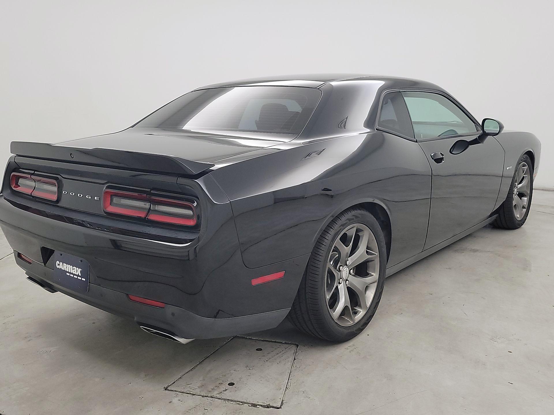 Thumbnail: 2016 Dodge Challenger - 5