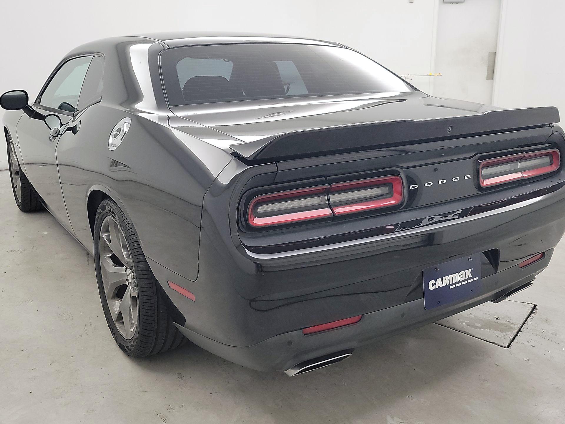 Thumbnail: 2016 Dodge Challenger - 7