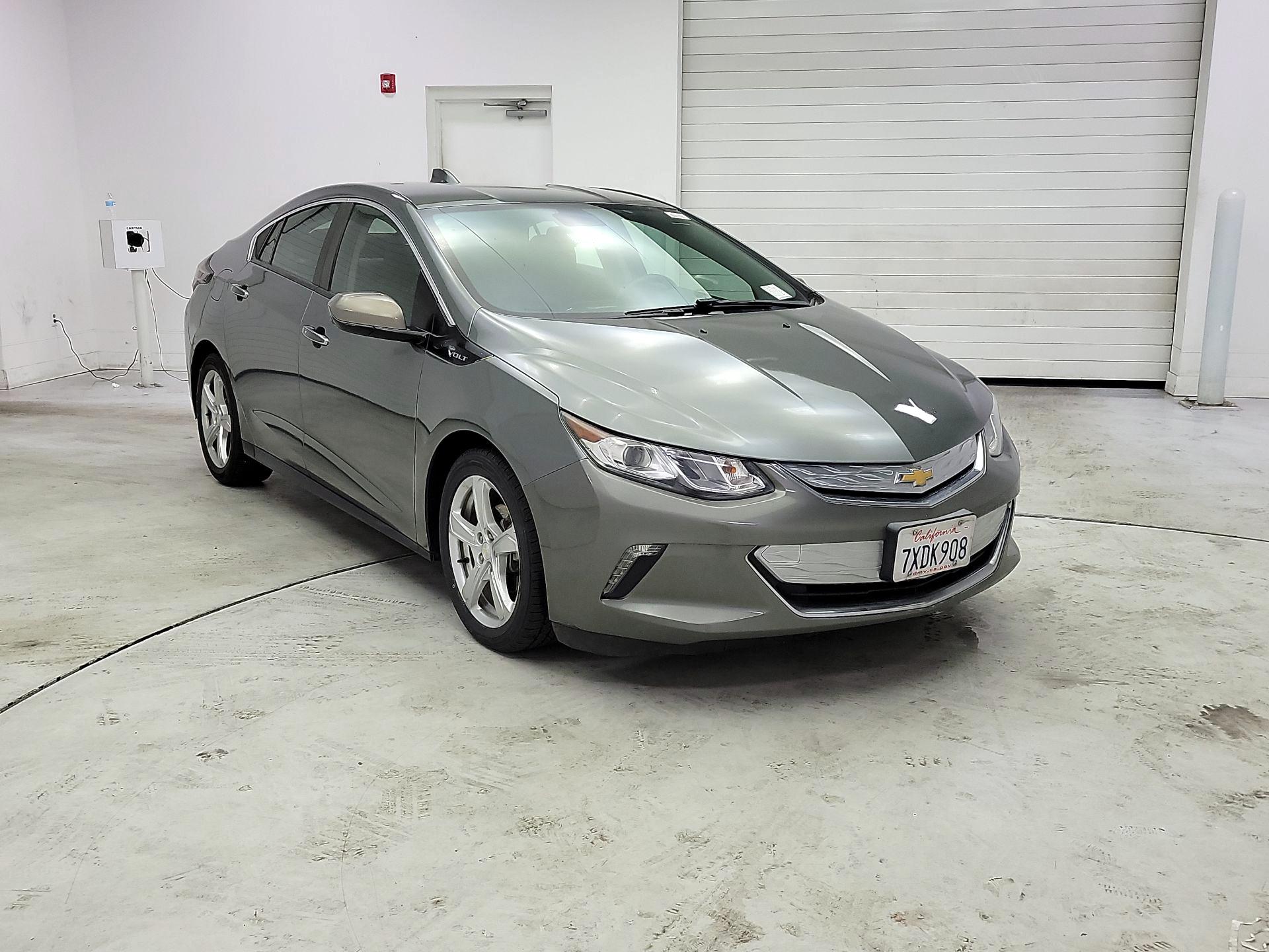 Thumbnail: 2017 Chevrolet Volt - 1