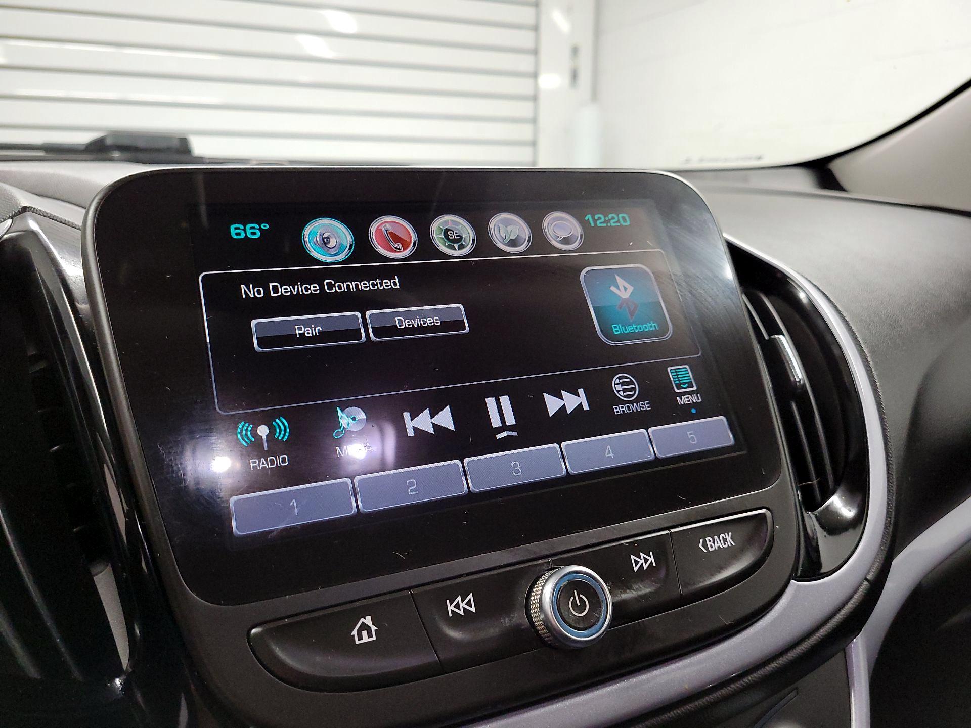 Thumbnail: 2017 Chevrolet Volt - 11