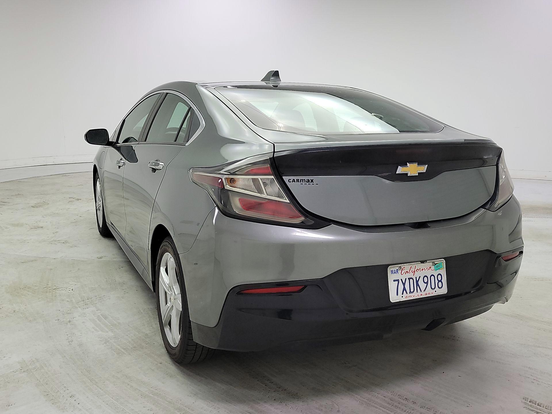 Thumbnail: 2017 Chevrolet Volt - 7