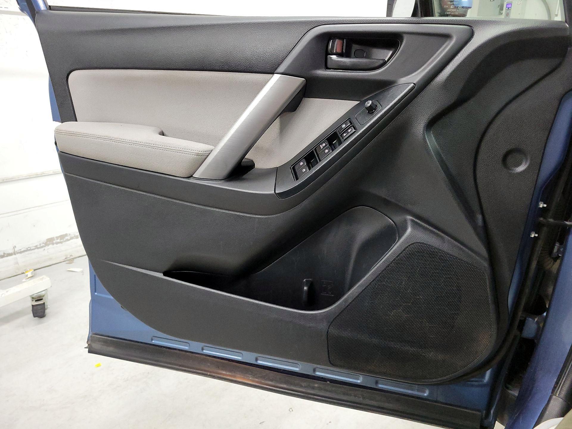 Thumbnail: 2015 Subaru Forester - 10