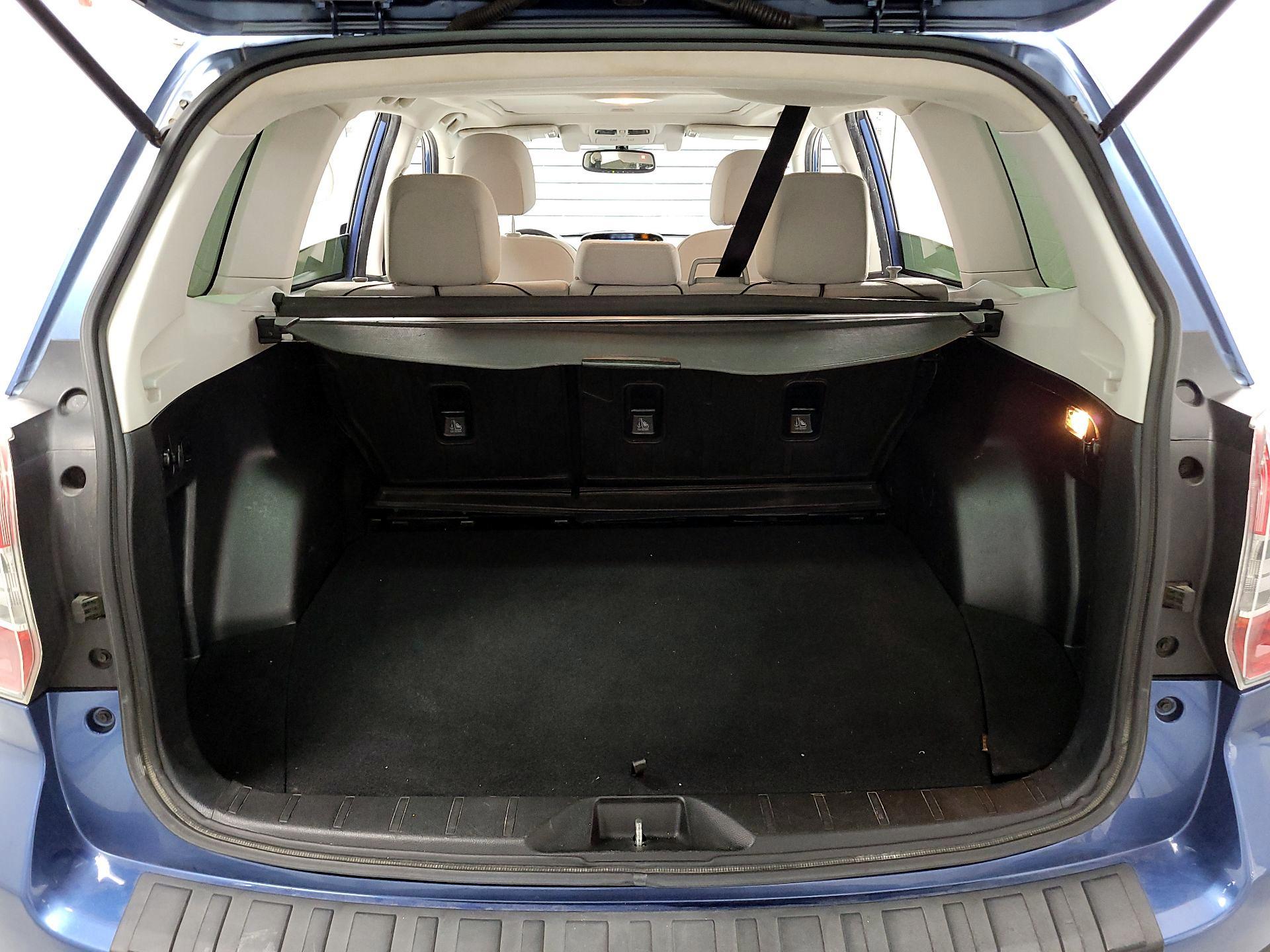 Thumbnail: 2015 Subaru Forester - 15