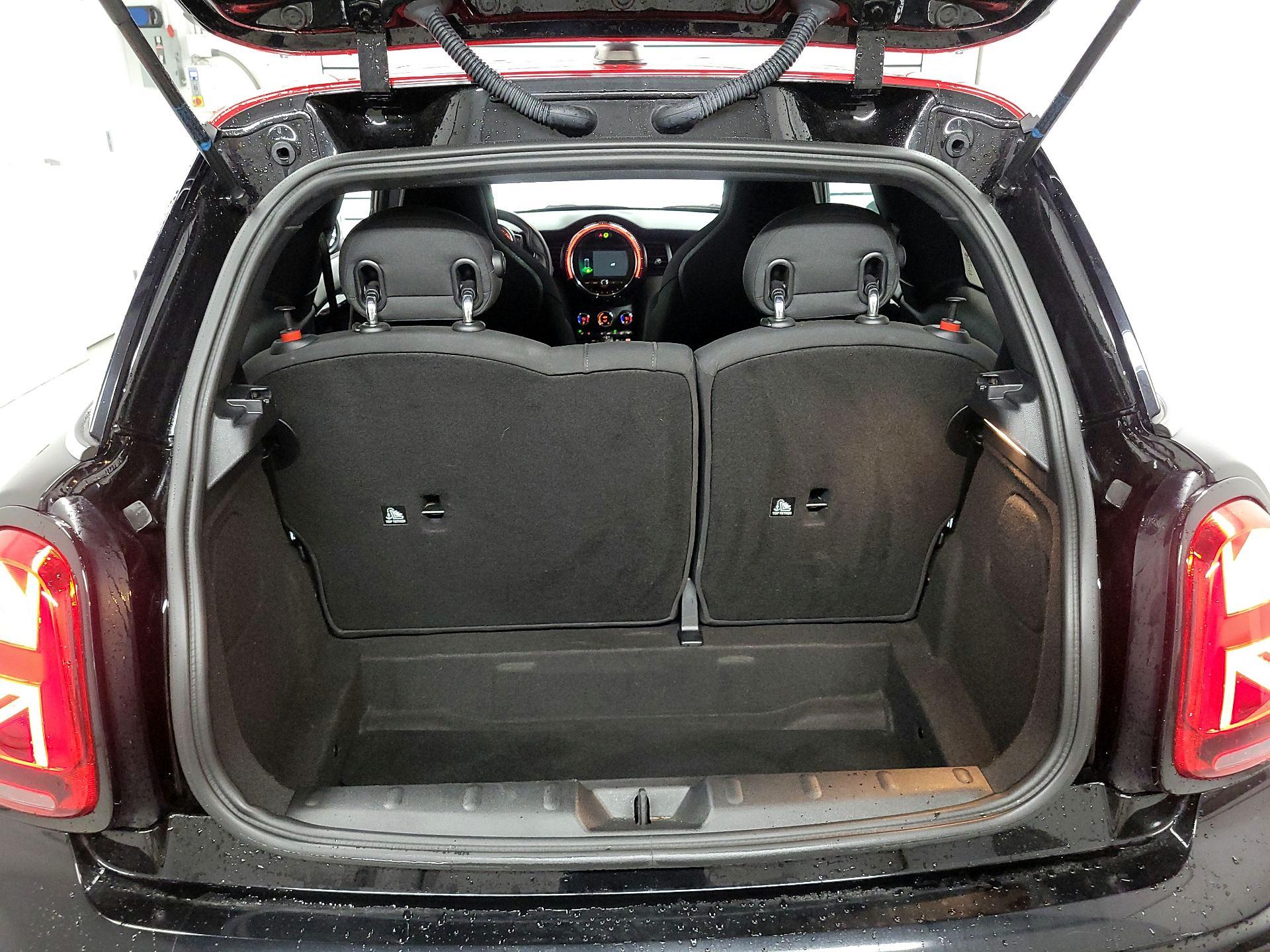 Thumbnail: 2019 MINI Cooper Hardtop - 20