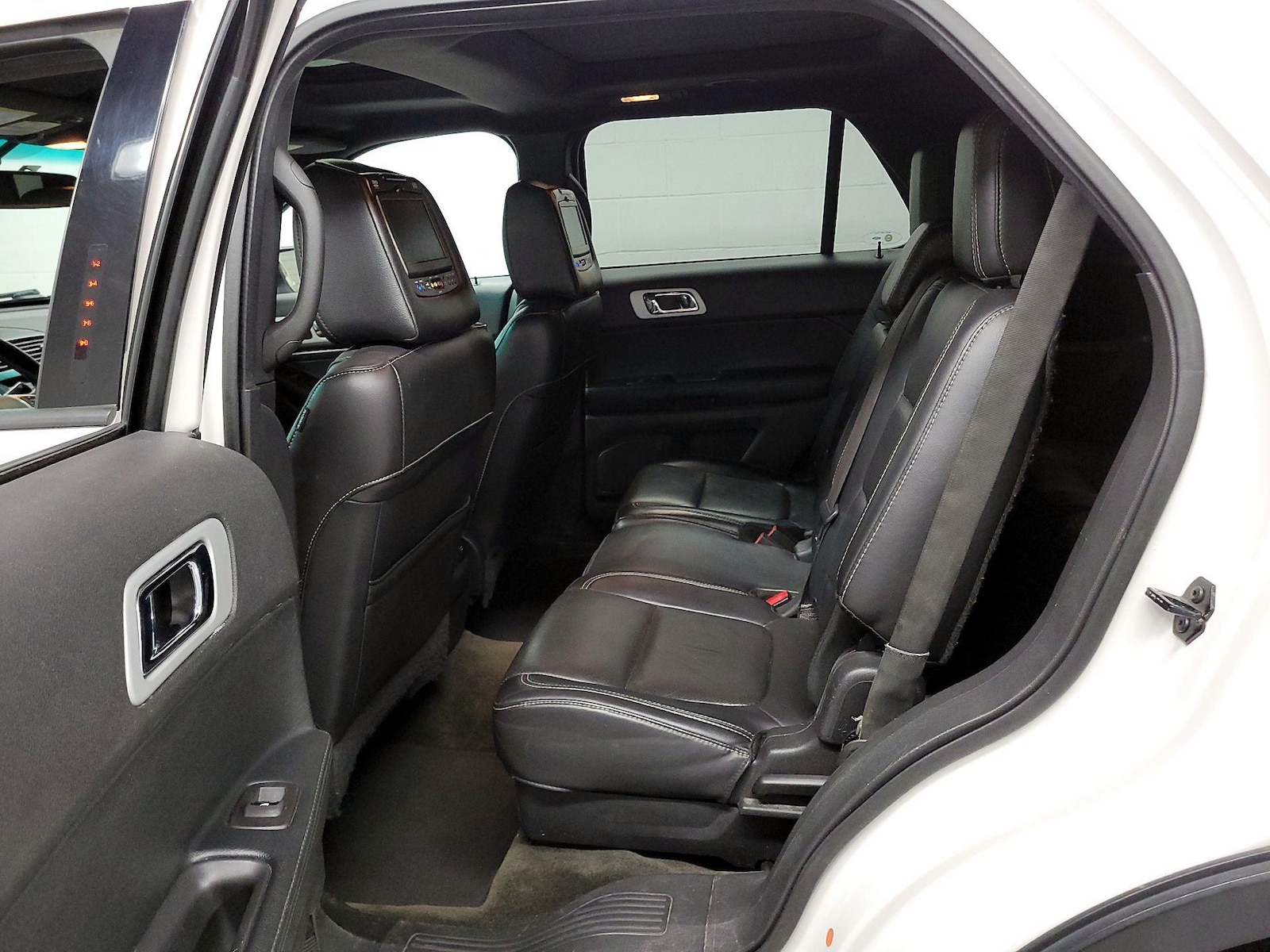 2015 Ford Explorer Sport - Photo 19