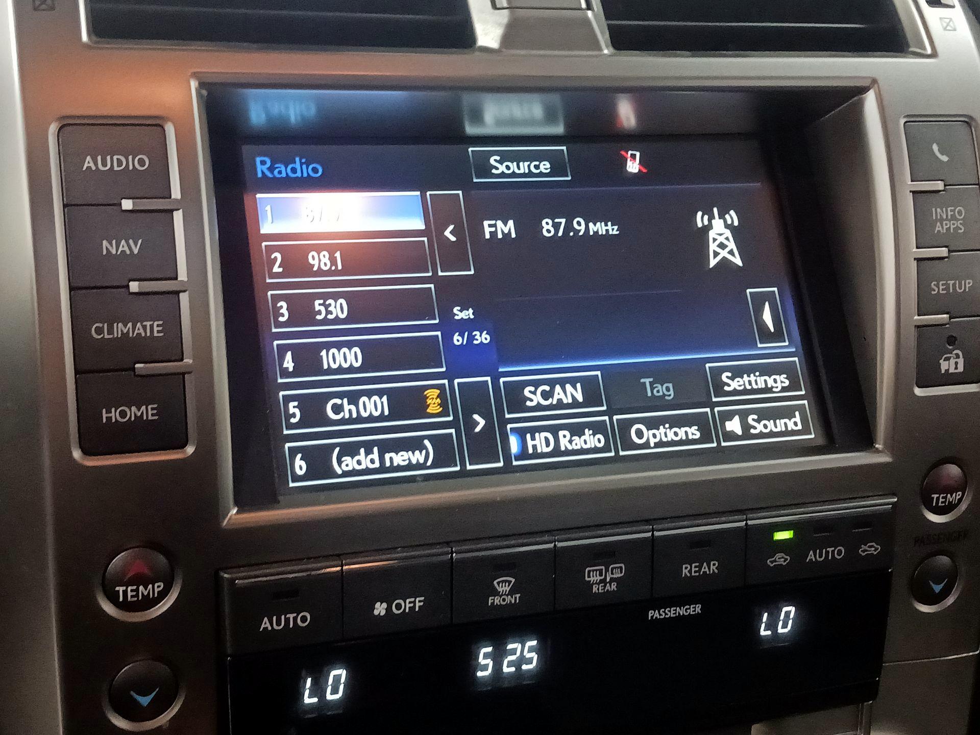 Thumbnail: 2019 Lexus GX - 13