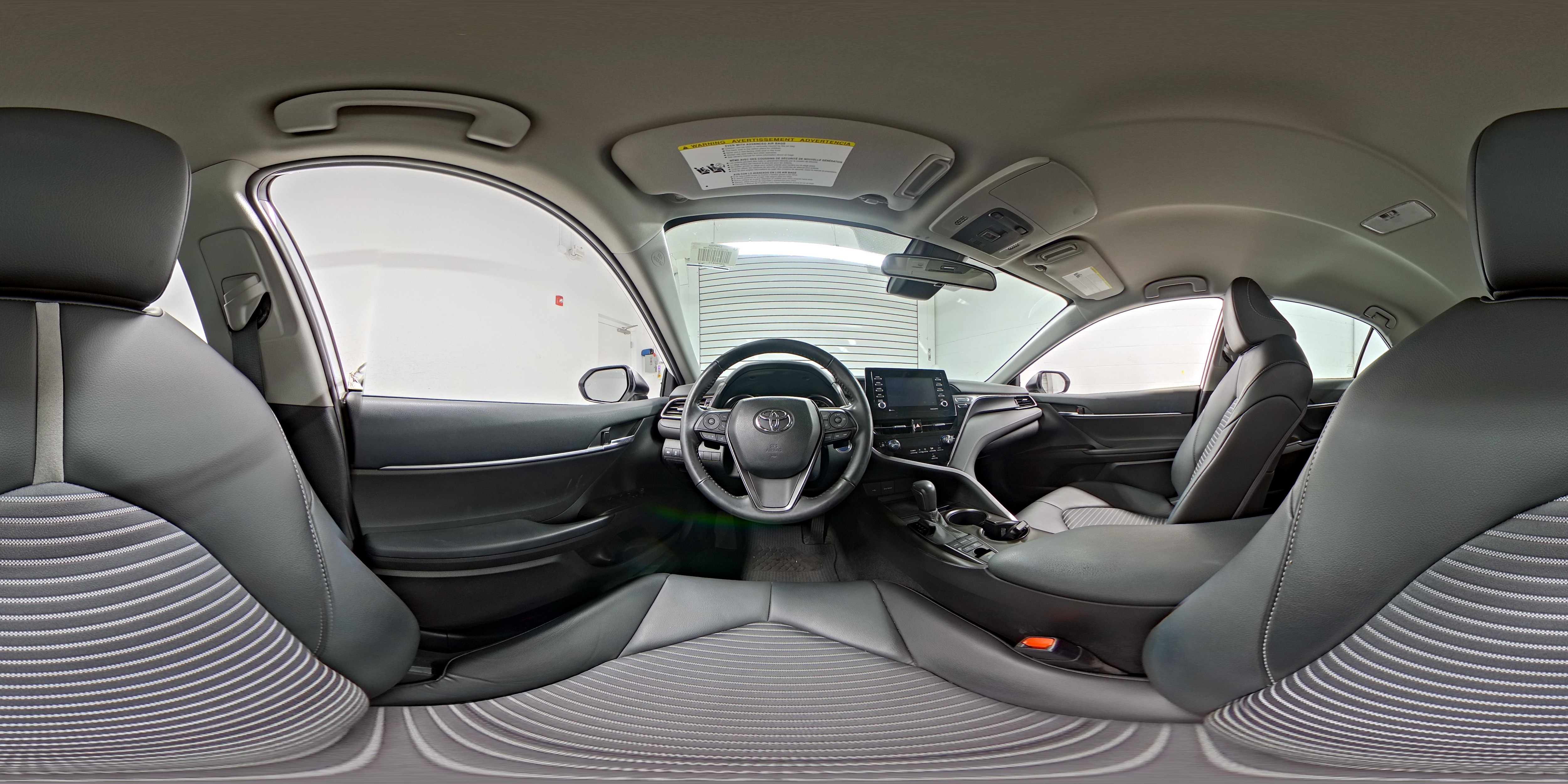 2023 Toyota Camry SE - Photo 26