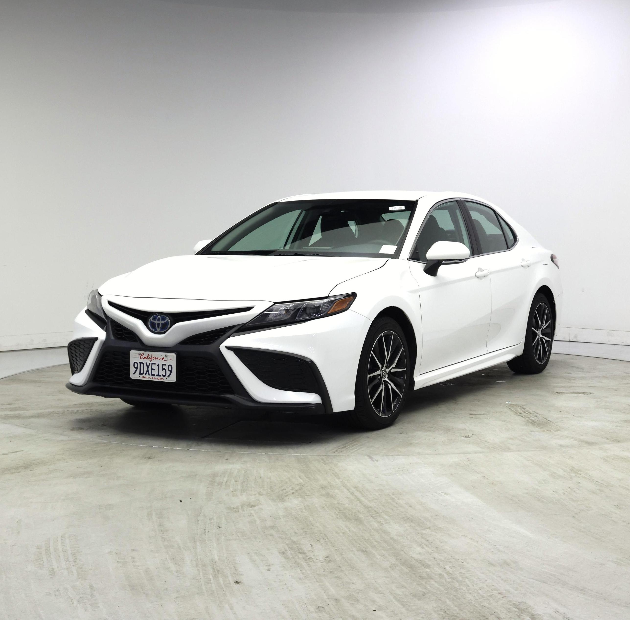 Thumbnail: 2023 Toyota Camry - 4