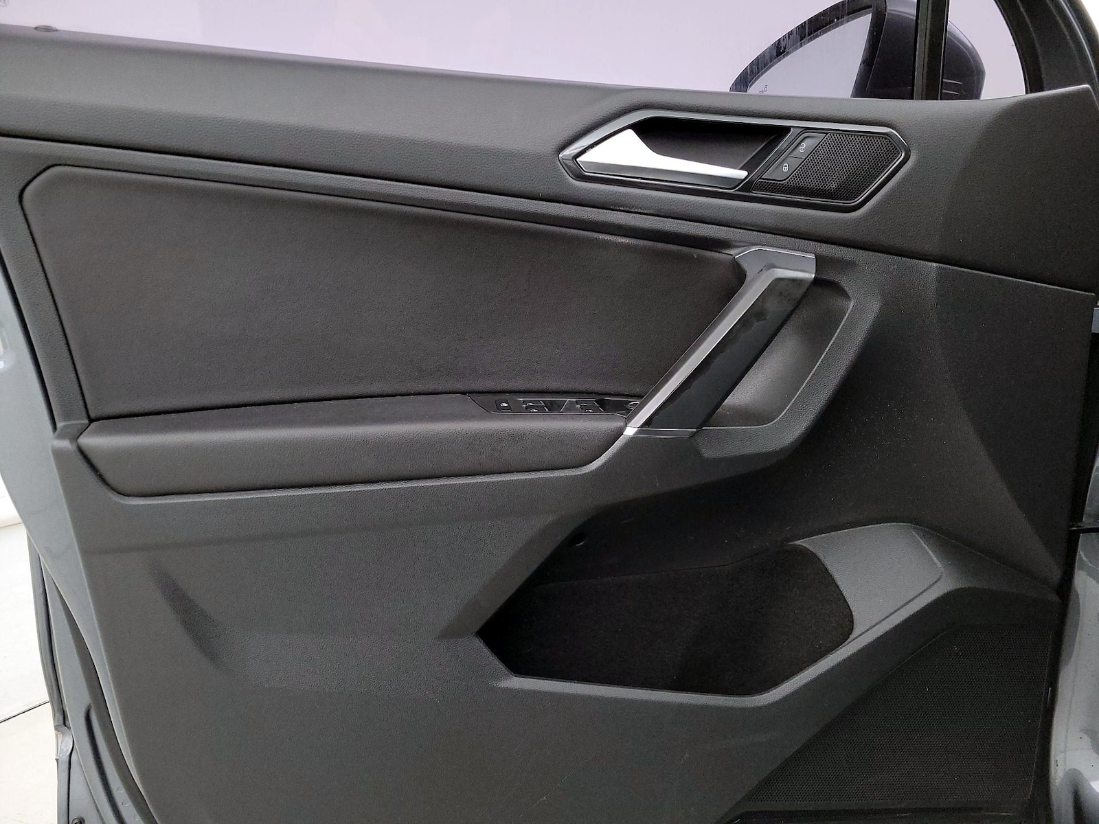 2018 Volkswagen Tiguan SE - Photo 13
