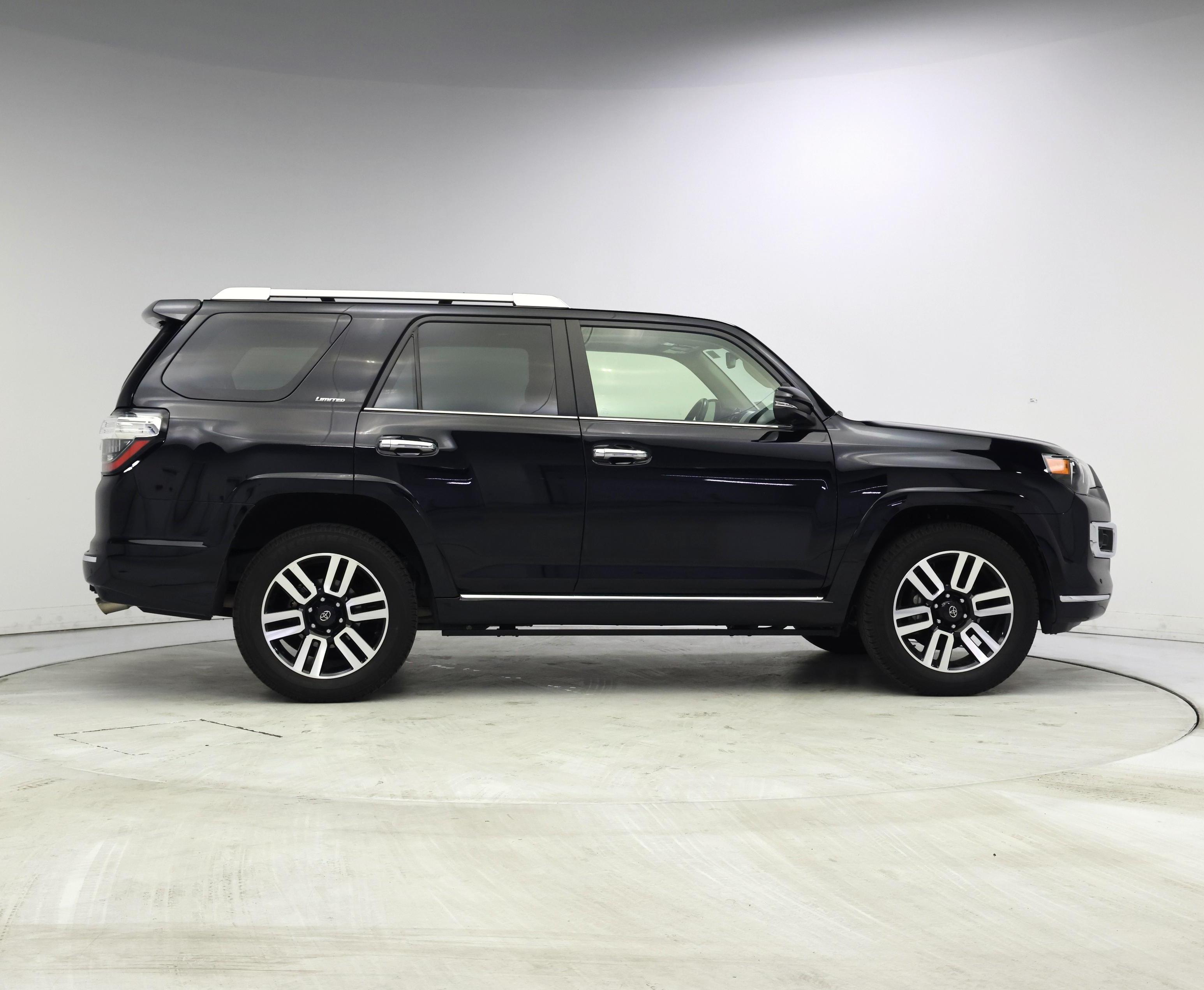 Thumbnail: 2023 Toyota 4Runner - 7