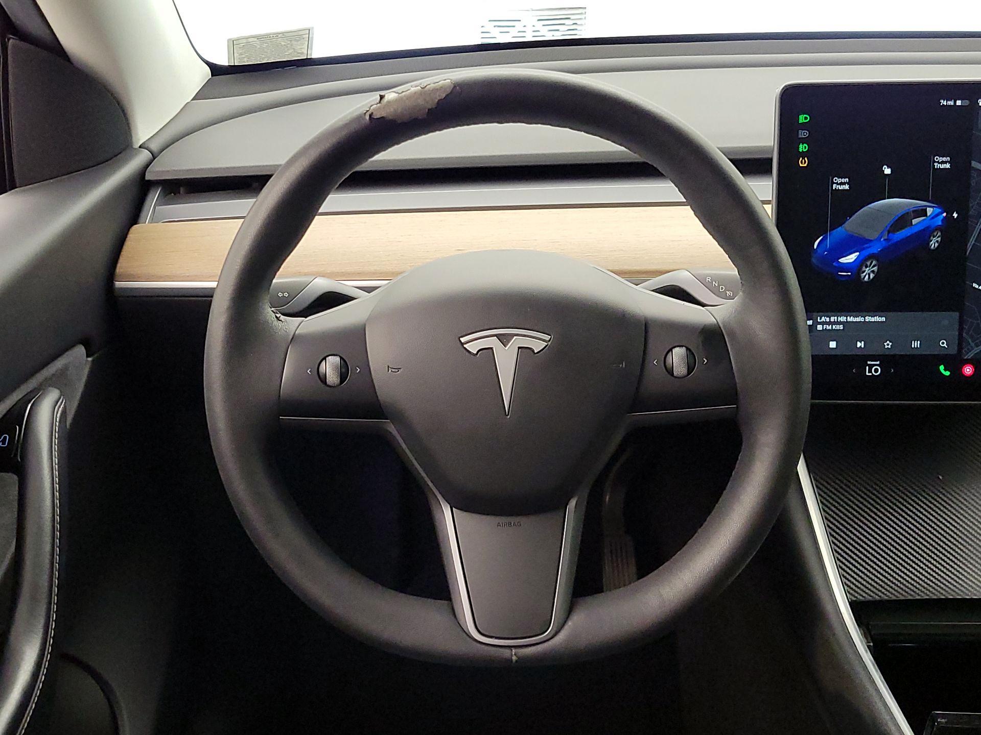Thumbnail: 2021 Tesla Model Y - 10